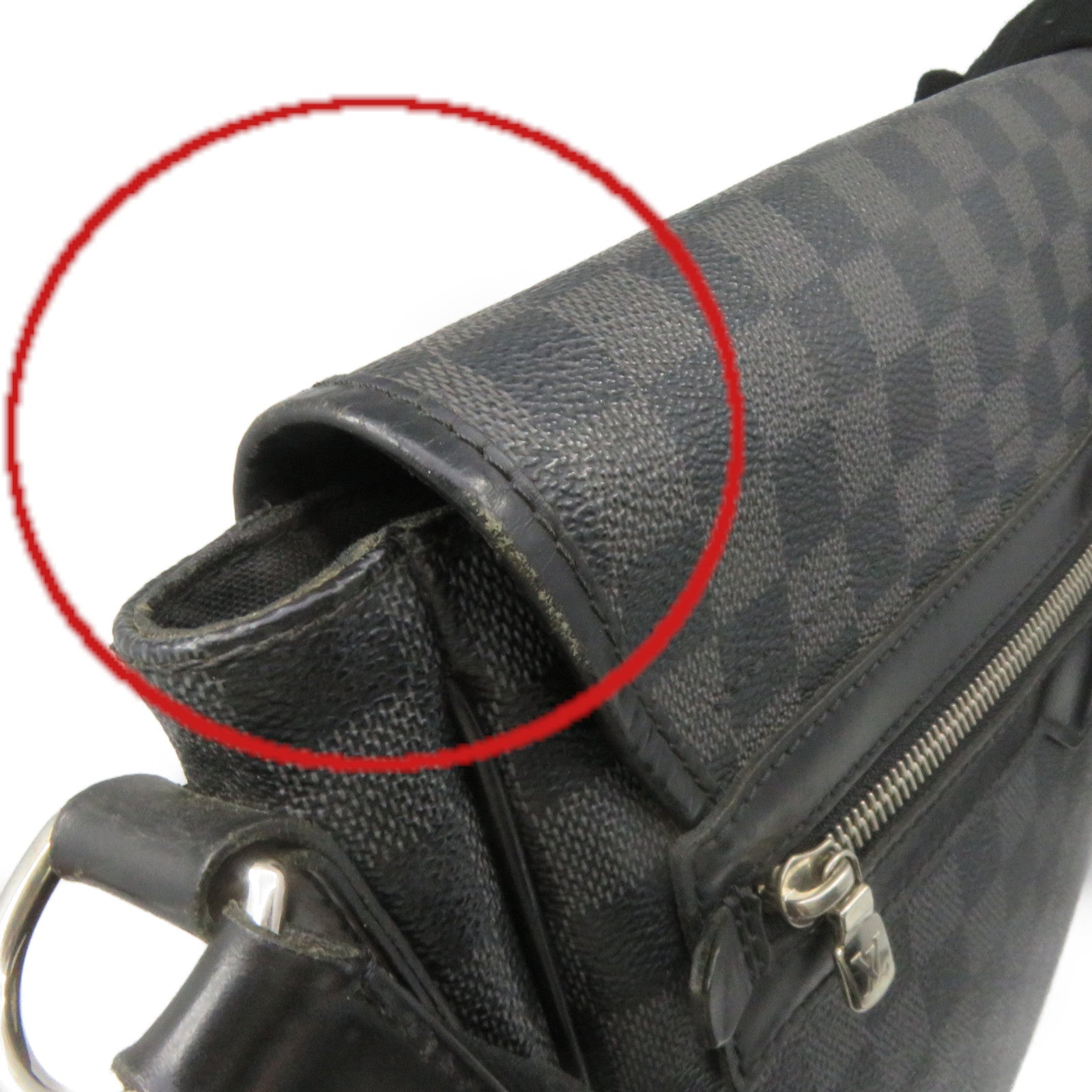 LOUIS VUITTON Damier Graphite Daniel MM Shoulder Bag肩背袋黑色
