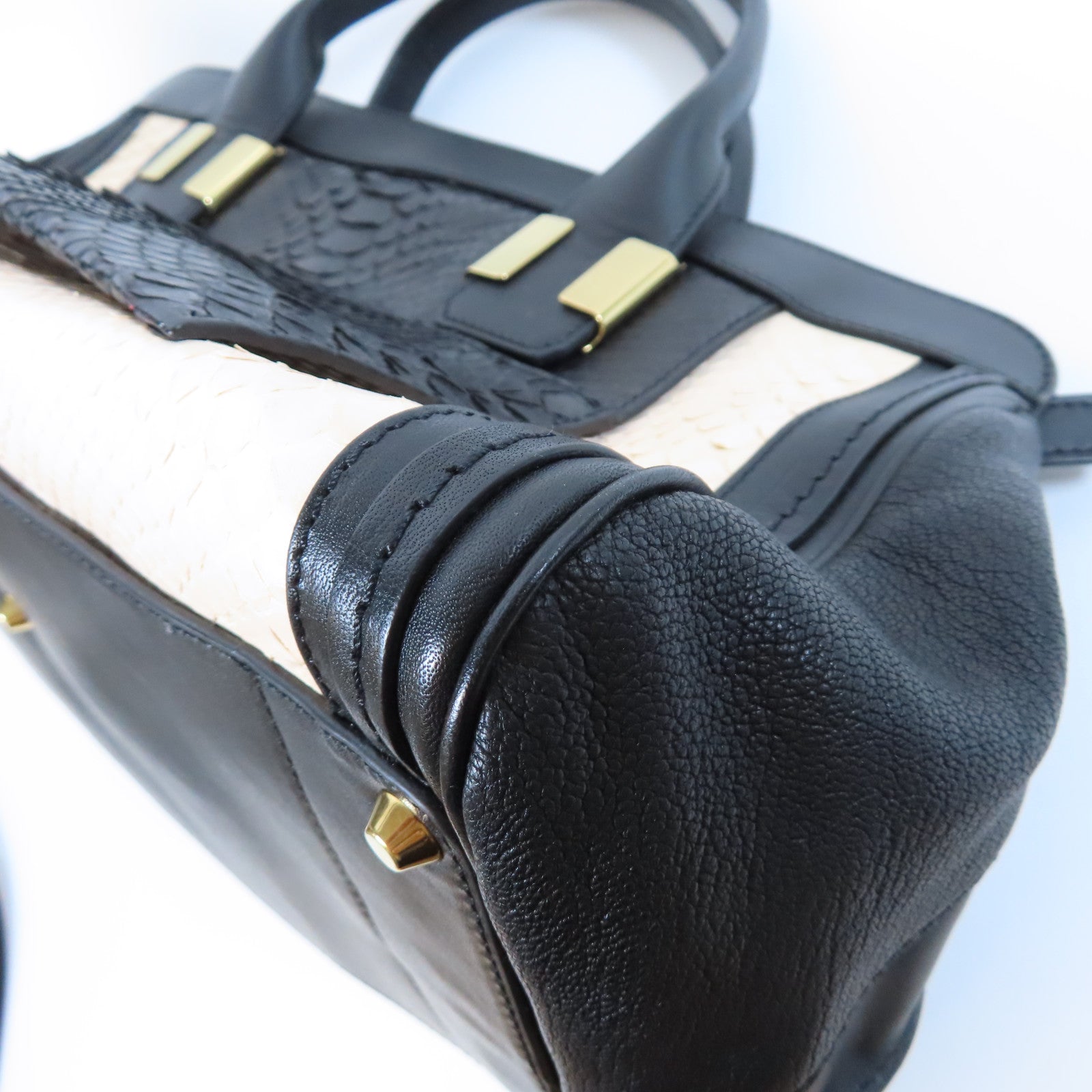 Chloe 蛇皮皮革/牛皮皮革2 Way Shoulder Bag金扣手挽肩背兩用袋黑色/米色