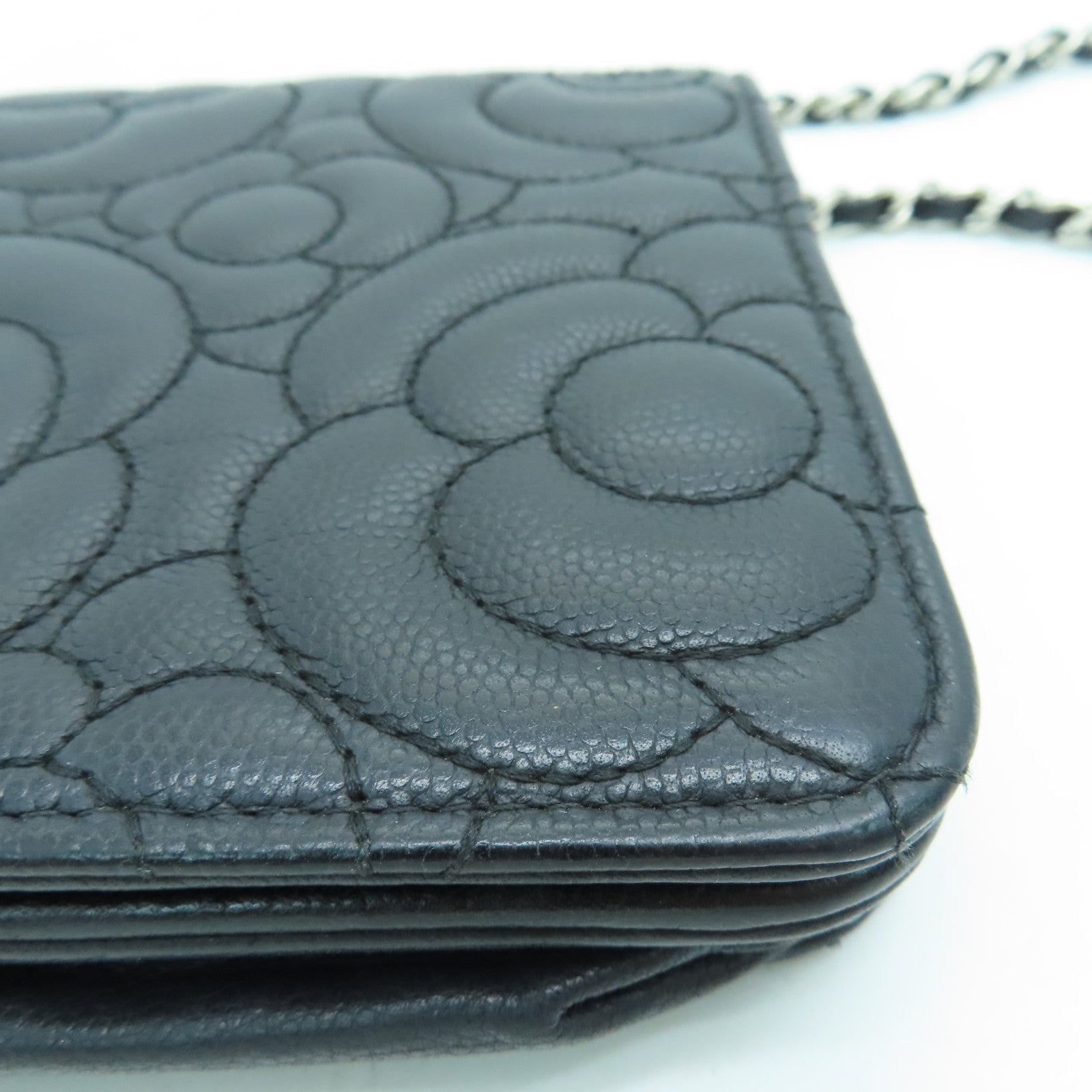 CHANEL Caviar皮革Wallet On Chain链带肩背袋银扣黑色