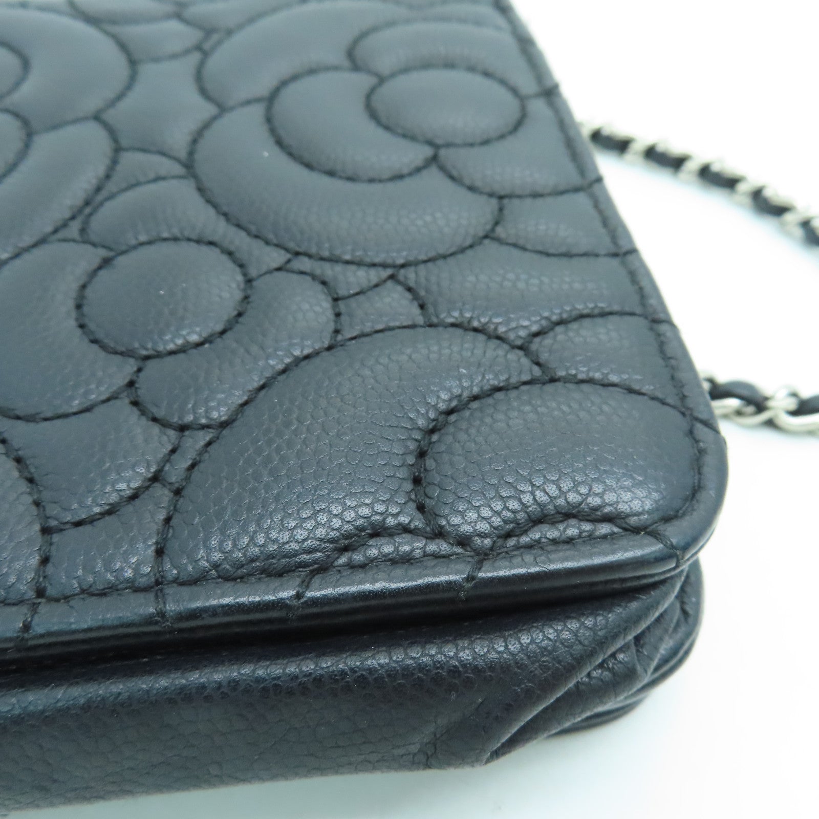 CHANEL Caviar皮革Wallet On Chain链带肩背袋银扣黑色