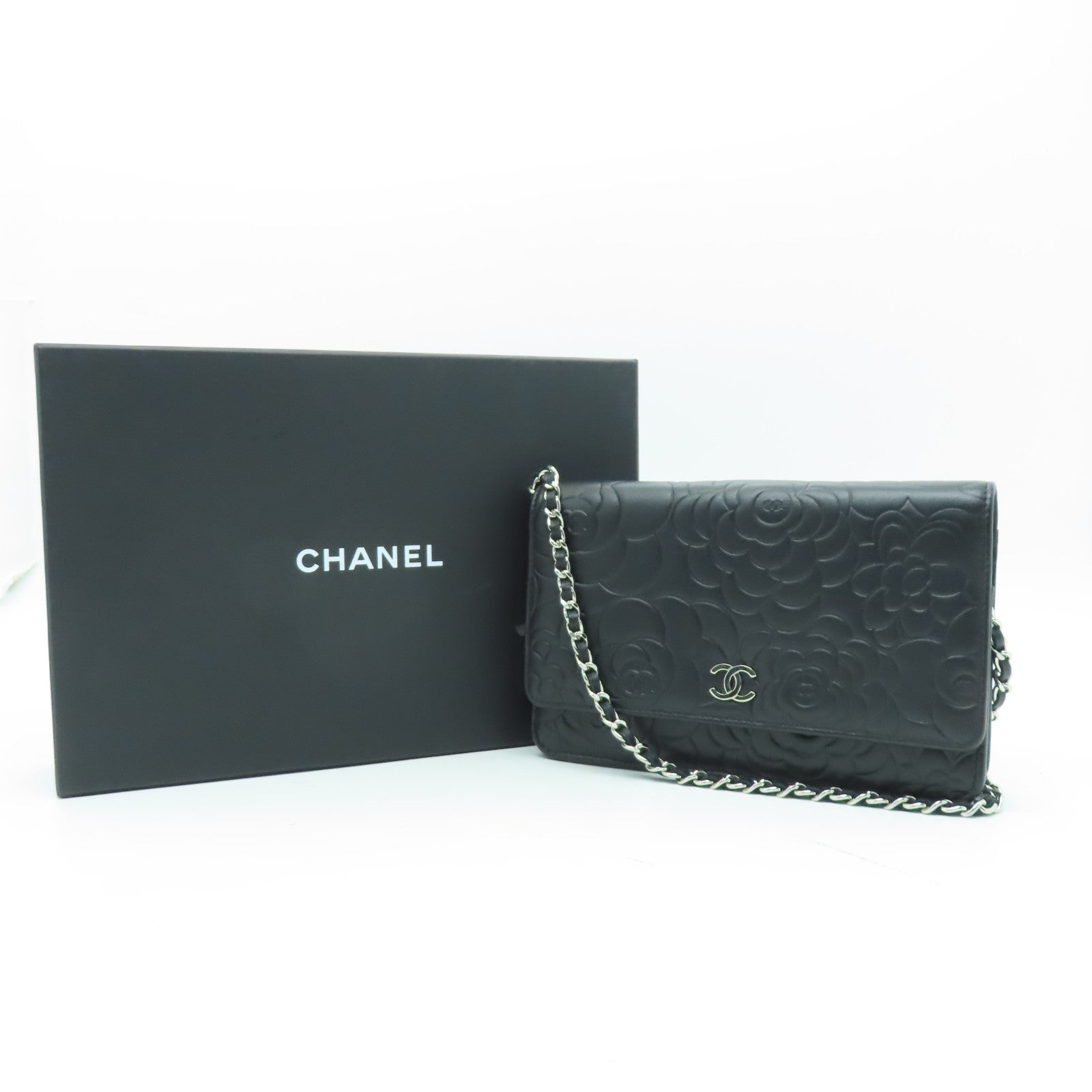 CHANEL 牛皮皮革Wallet On Chain銀扣鏈帶肩背袋黑色
