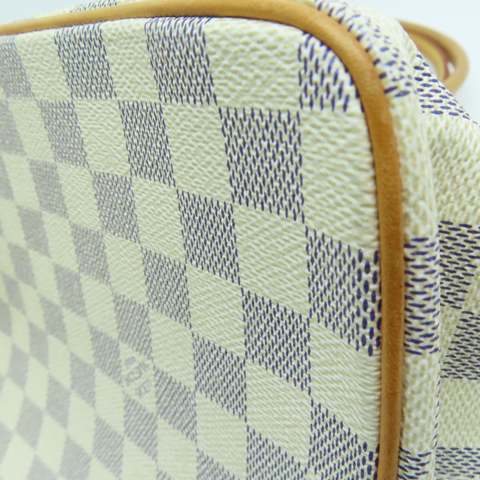 LOUIS VUITTON Damier Azur Saleya MM金扣手挽袋米色