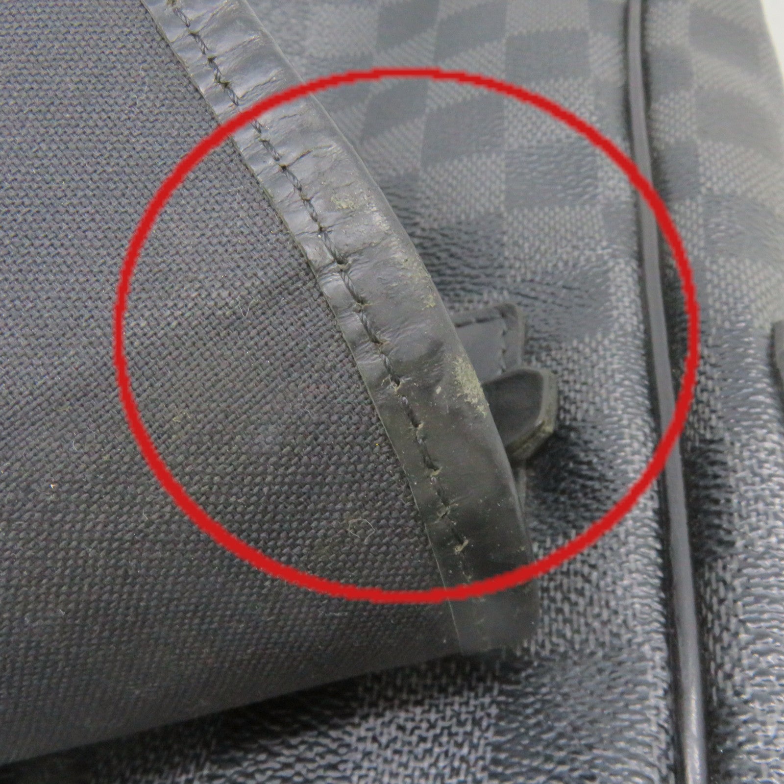 LOUIS VUITTON Damier Graphite Daniel MM Shoulder Bag肩背袋黑色
