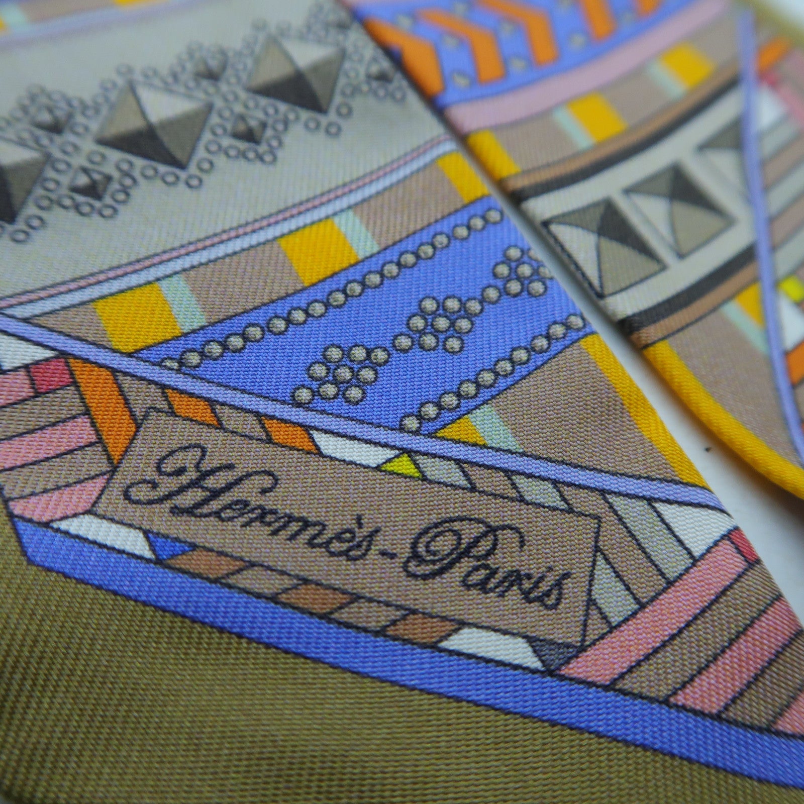 HERMES 絲質Twilly絲巾金色/彩色