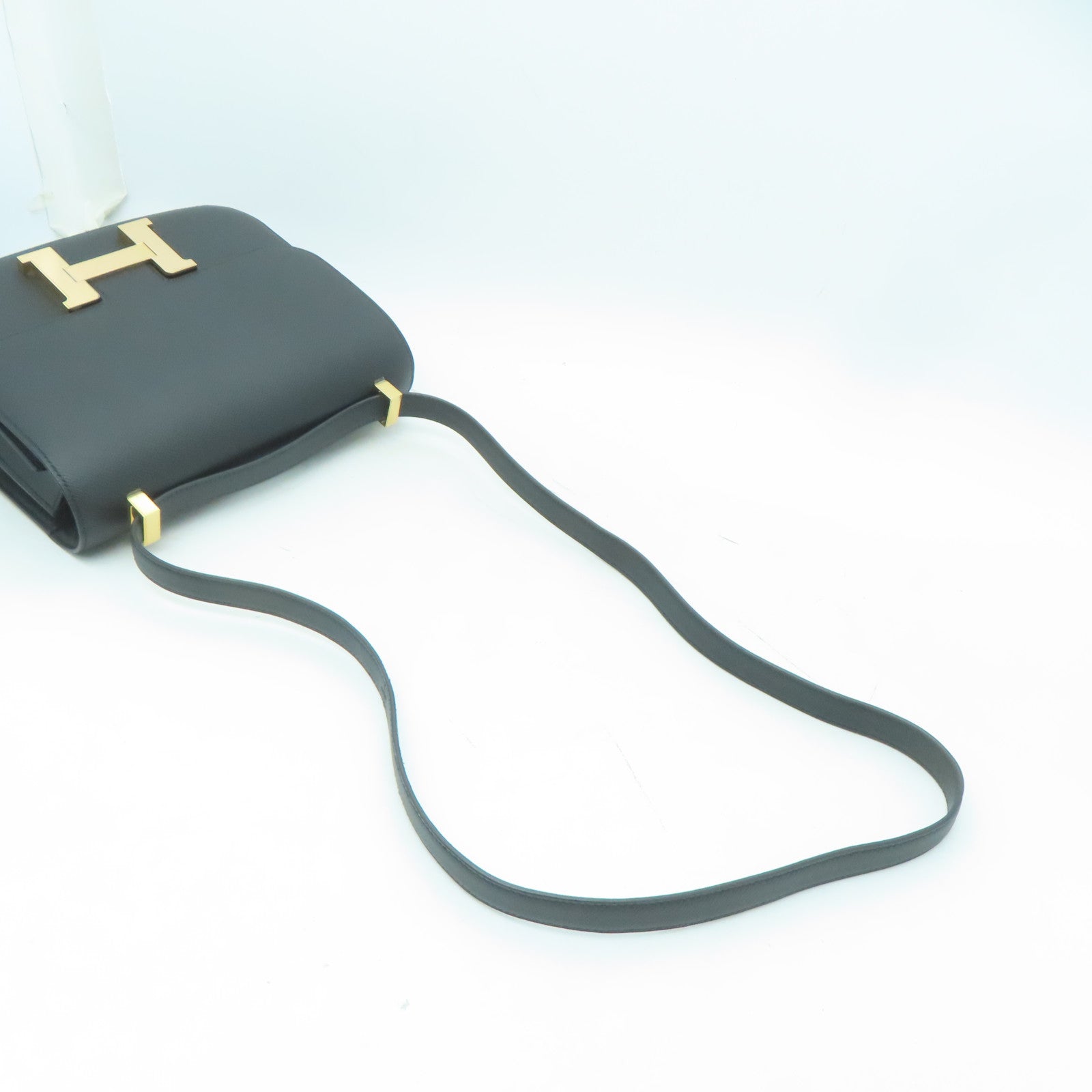 HERMES Epsom皮革Constance 24金扣肩背袋黑色