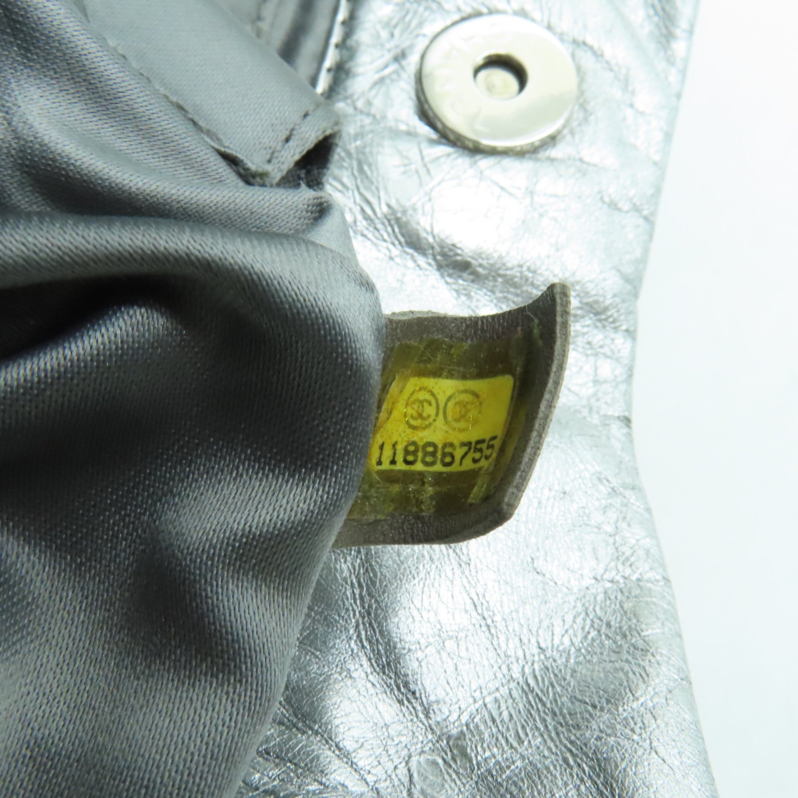 CHANEL 網紋皮革Chain Shoulder銀扣鏈帶肩背袋銀色