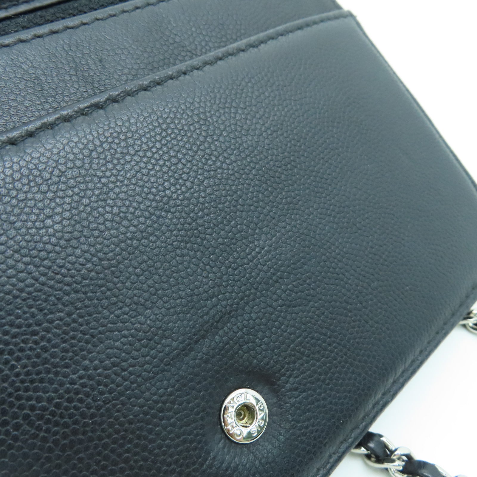CHANEL Caviar皮革Wallet On Chain链带肩背袋银扣黑色