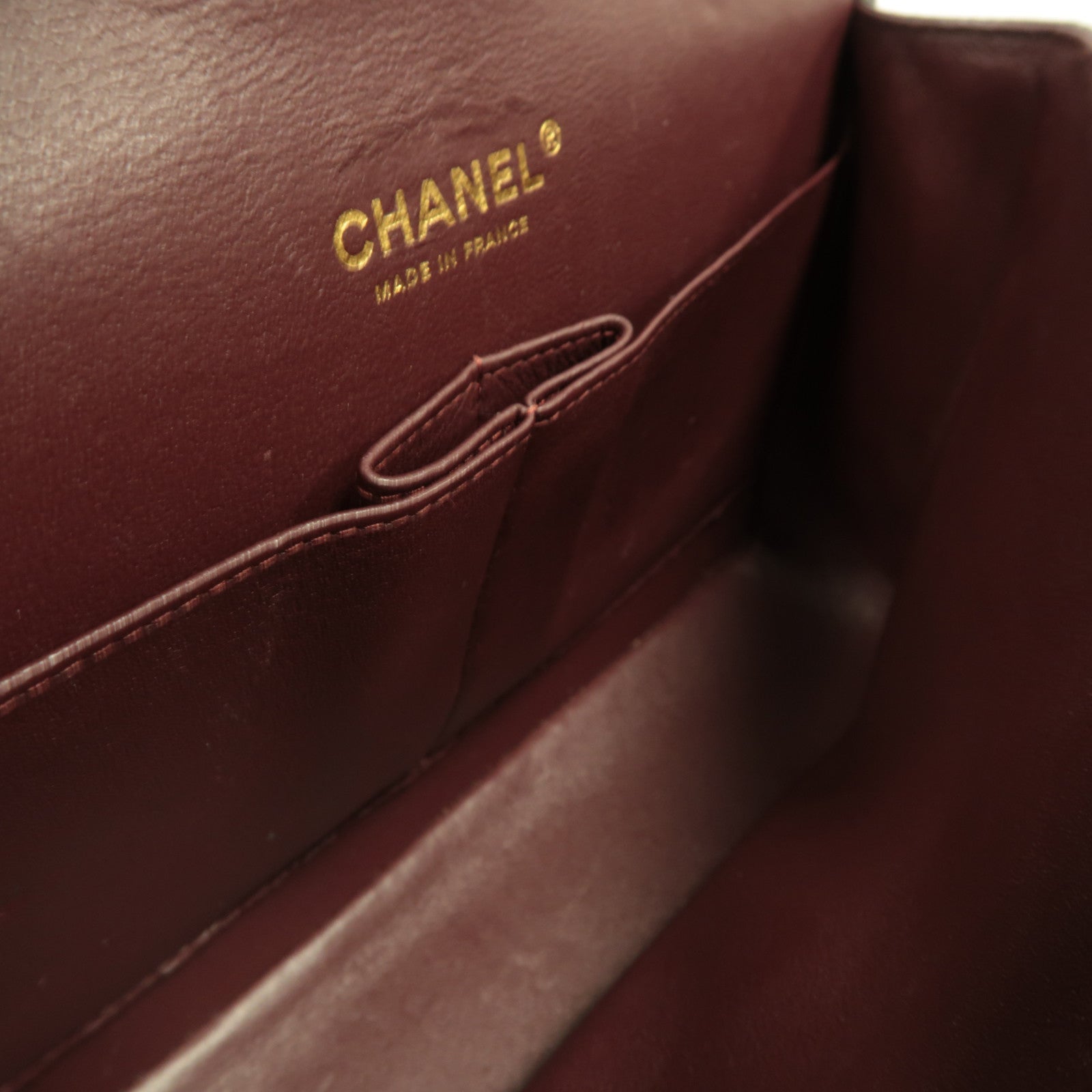CHANEL 菱格Caviar皮革Classic 25金扣鏈帶肩背袋黑色