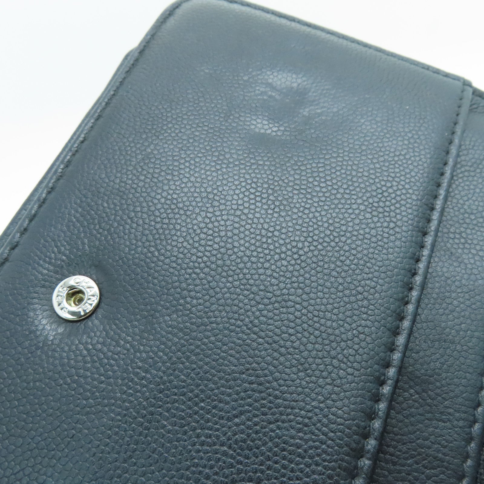 CHANEL Caviar皮革Wallet On Chain链带肩背袋银扣黑色