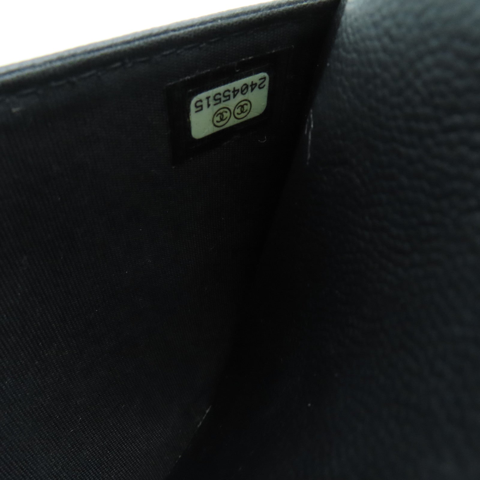 CHANEL Caviar皮革Wallet On Chain链带肩背袋银扣黑色