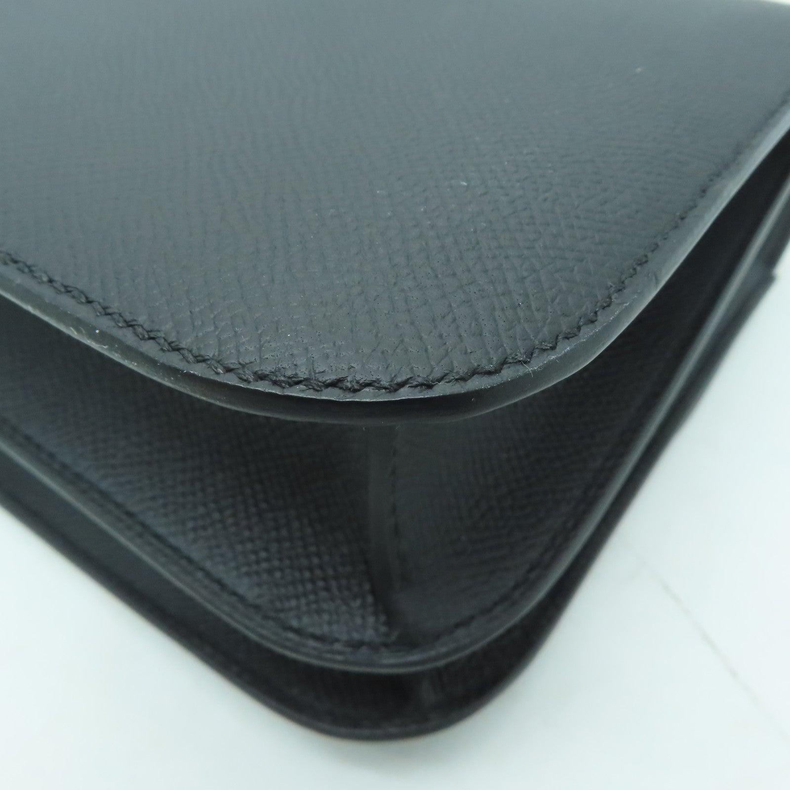 HERMES Epsom皮革Constance 24金扣肩背袋黑色