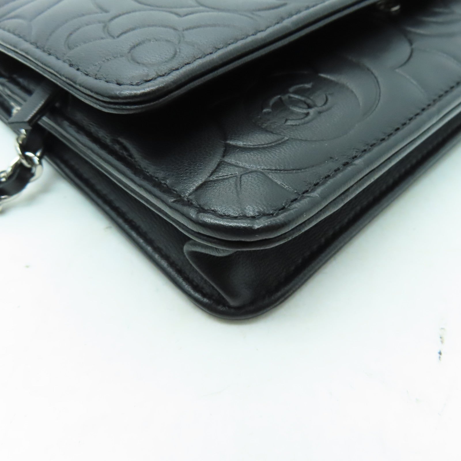 CHANEL 牛皮皮革Wallet On Chain銀扣鏈帶肩背袋黑色