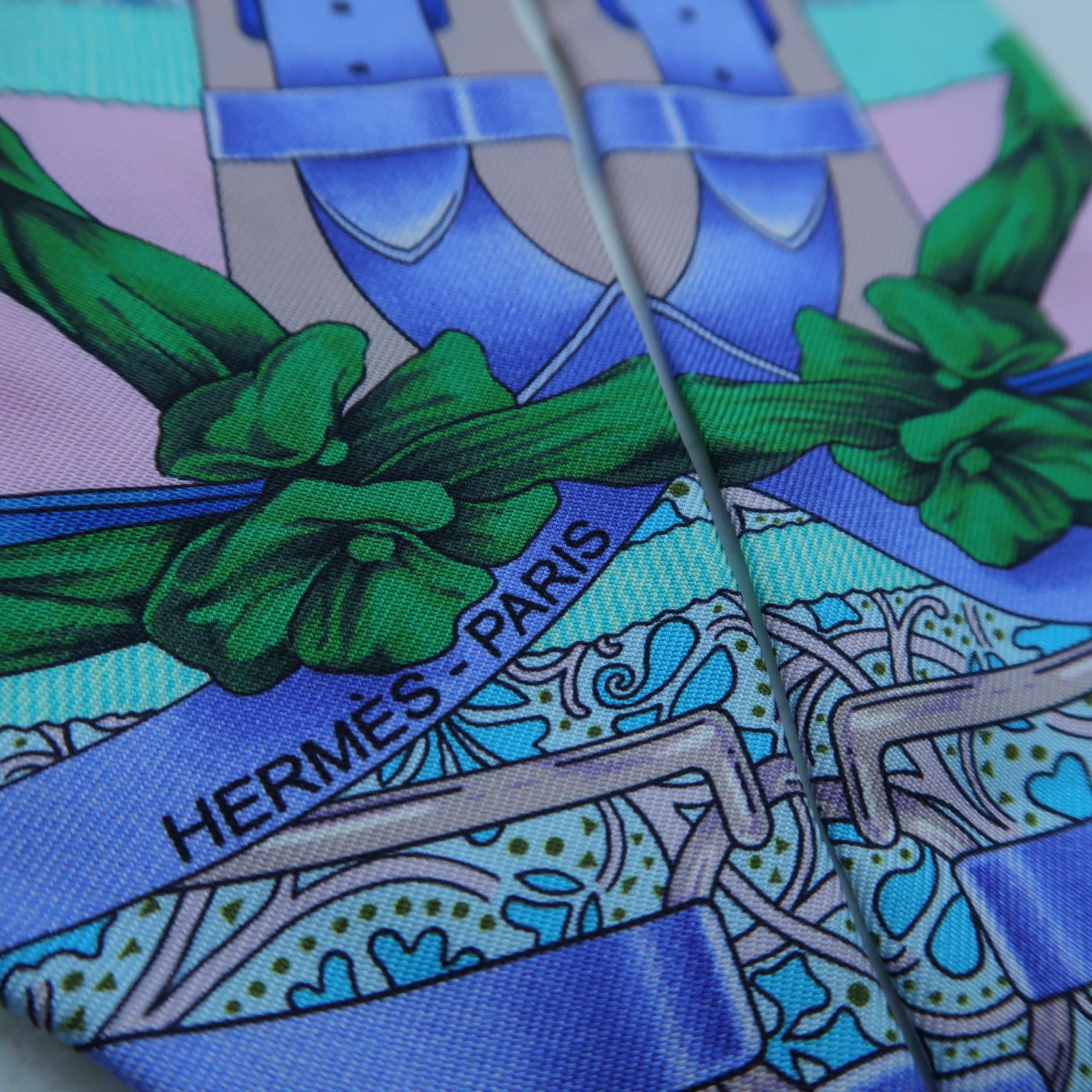 HERMES 絲質Twilly絲巾藍色/粉紅色/綠色