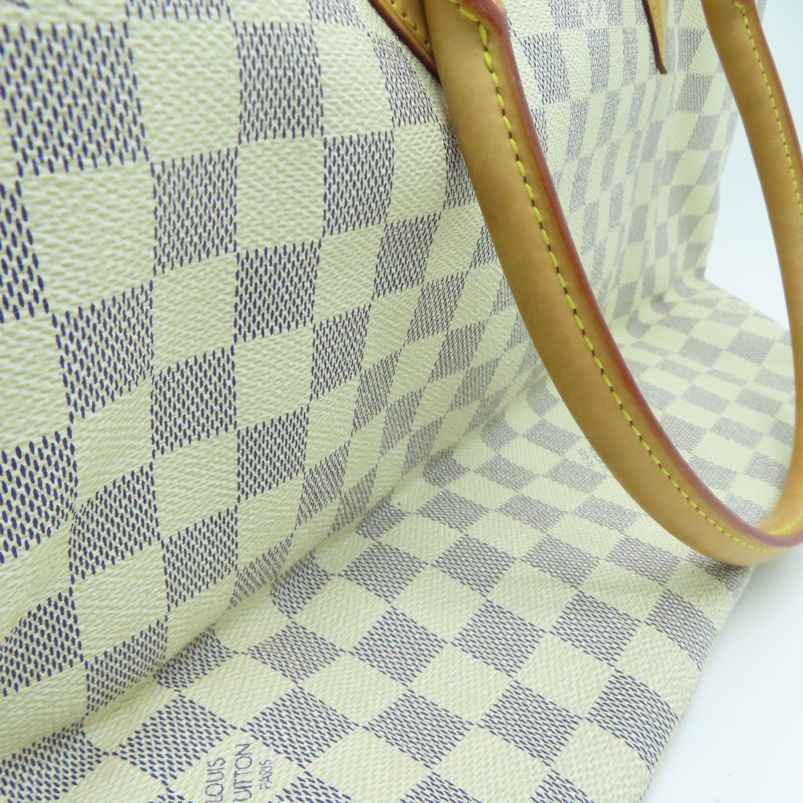 LOUIS VUITTON Damier Azur Saleya MM金扣手挽袋米色