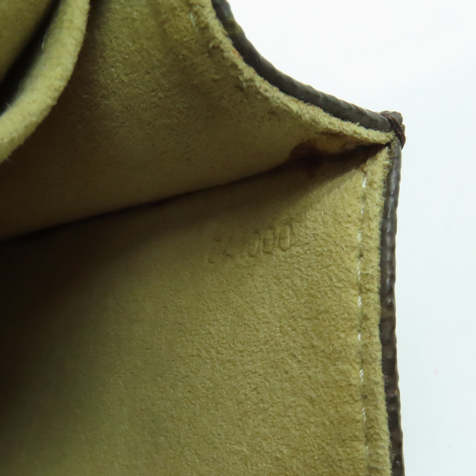 LOUIS VUITTON Monogram Pochette Twin GM Shoulder Bag金扣肩背袋啡色