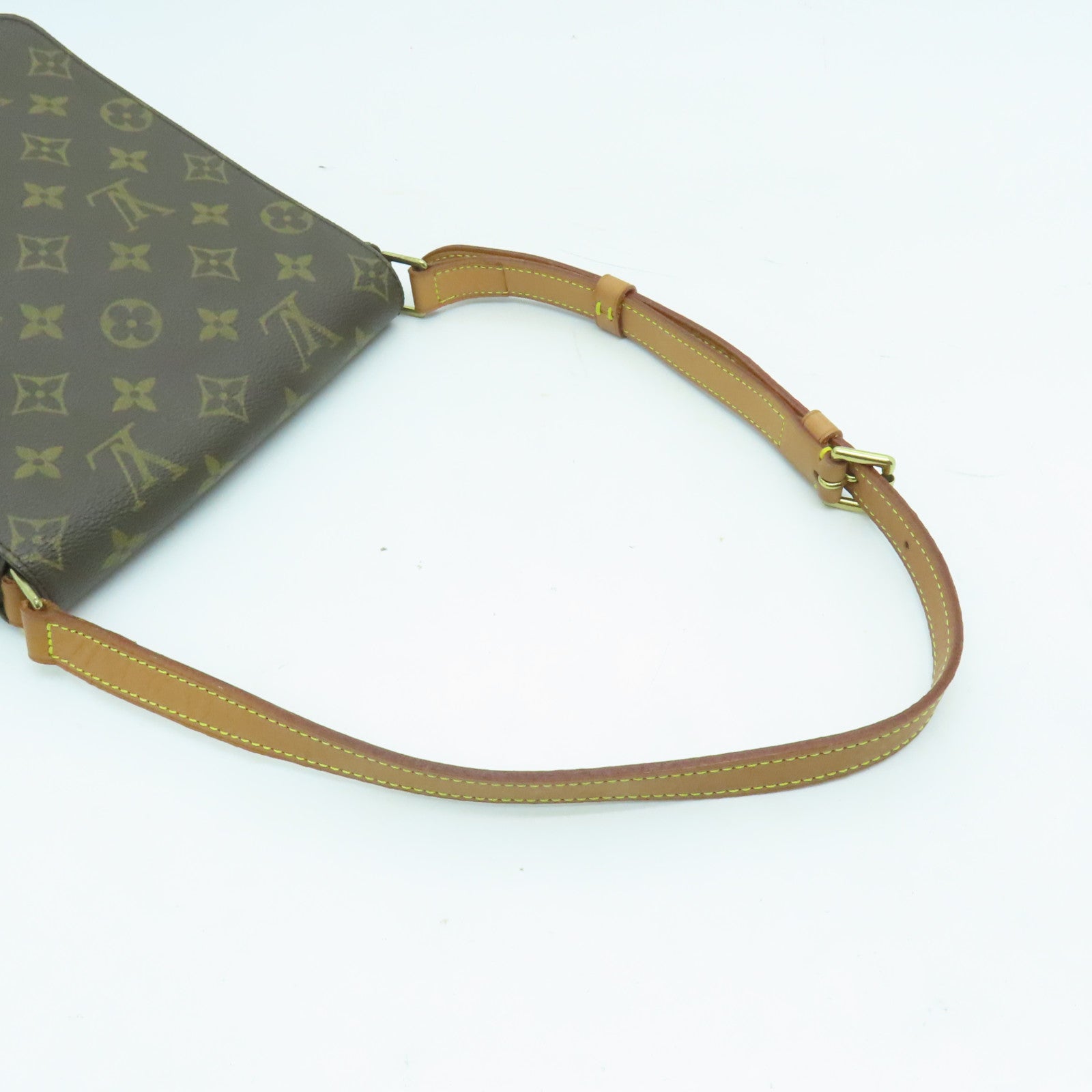 LOUIS VUITTON Monogram Musette Salsa Shoulder Bag