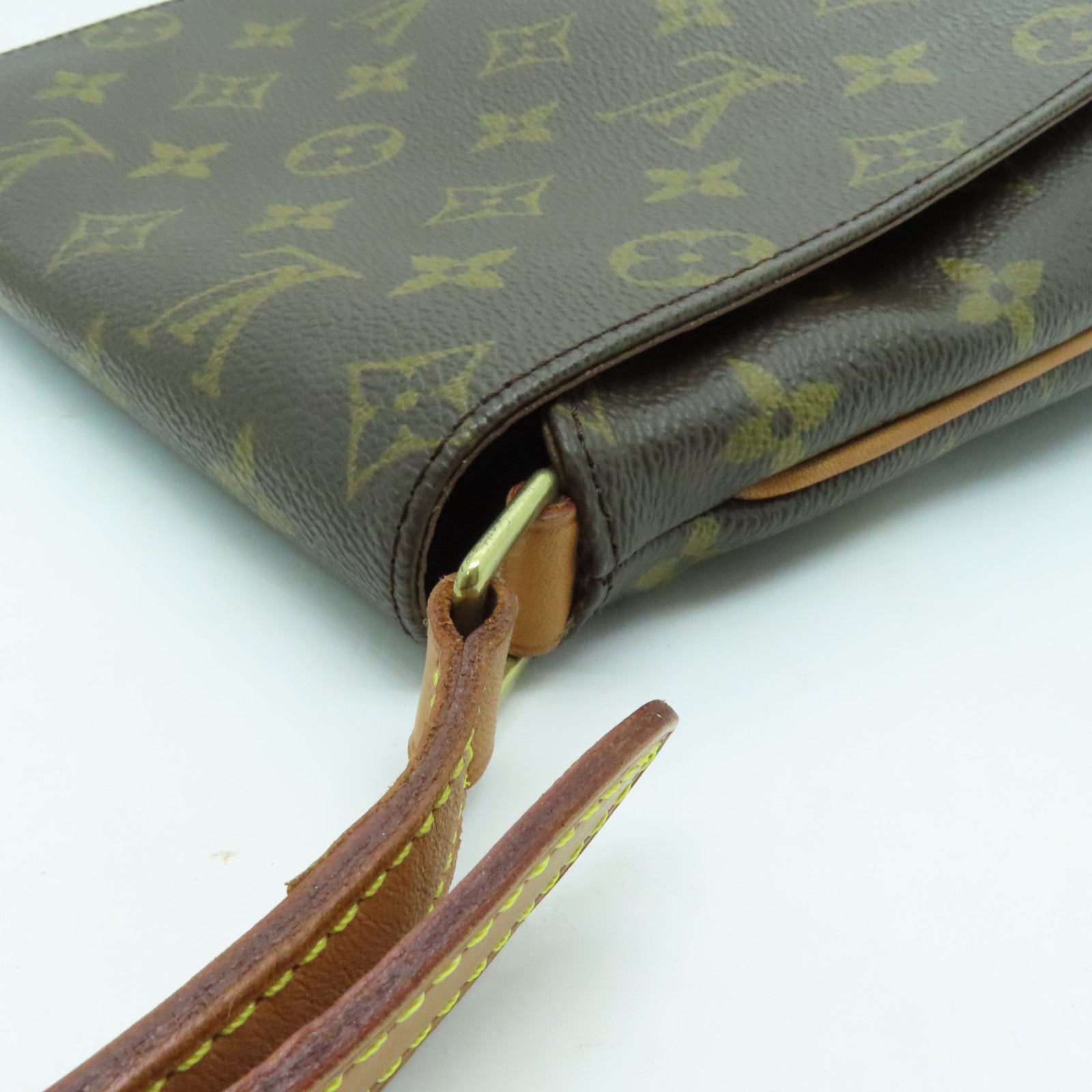 LOUIS VUITTON Monogram Musette Salsa Shoulder Bag