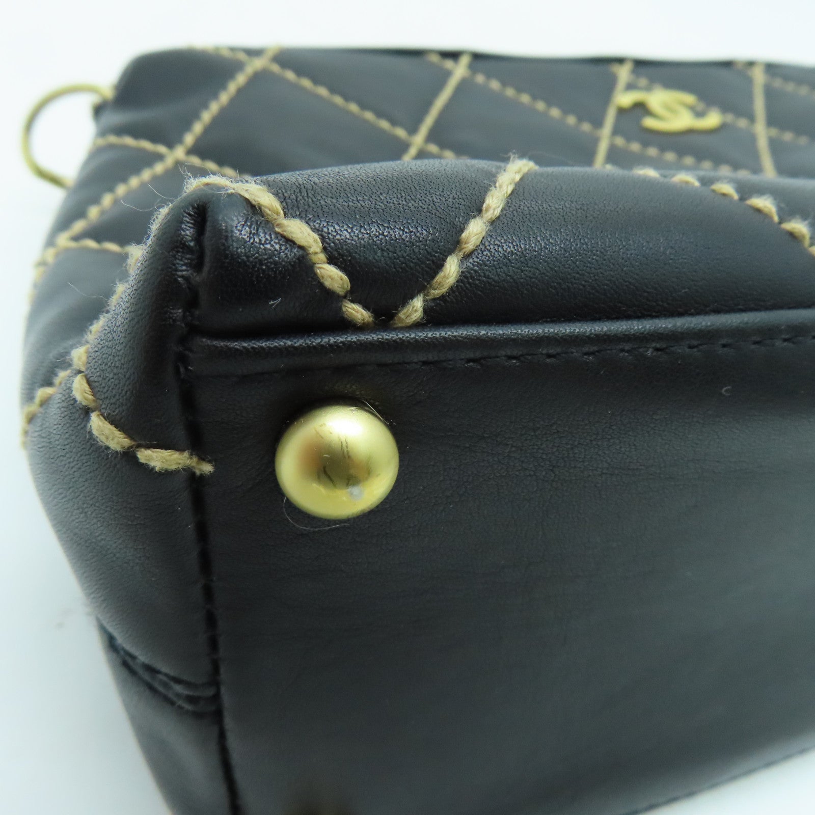 CHANEL 【激減優惠】菱格牛皮皮革Handbag金扣手挽袋黑色