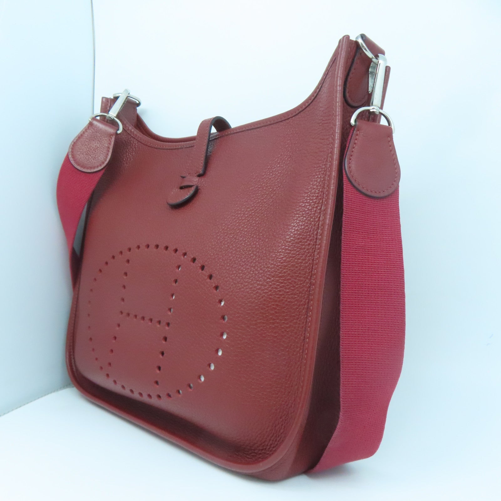 HERMES Clemence皮革Evelyne PM銀扣肩背袋紅色