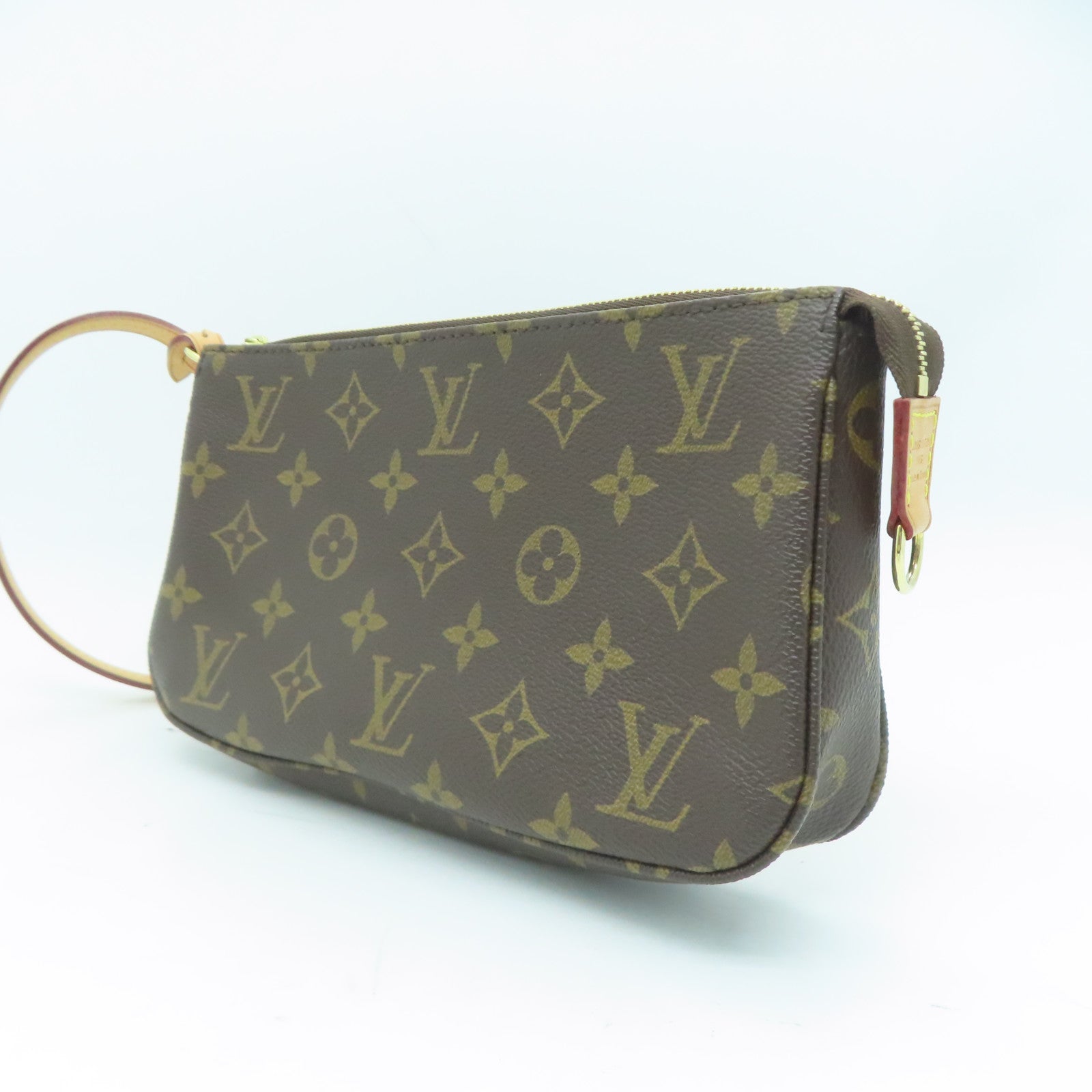 LOUIS VUITTON Monogram Pochette Accessories金扣手挽袋啡色