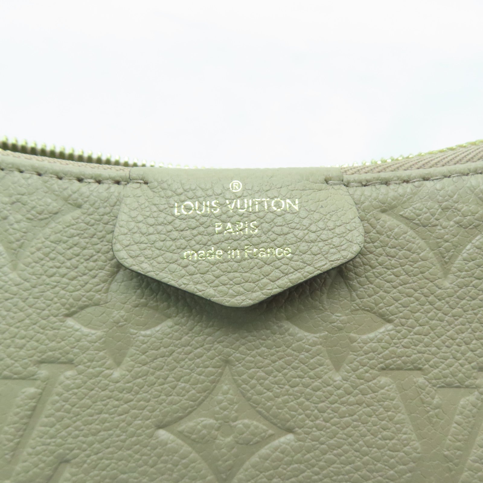 LOUIS VUITTON Monogram Empreinte Easy Pouch On Strap金扣肩背袋灰色