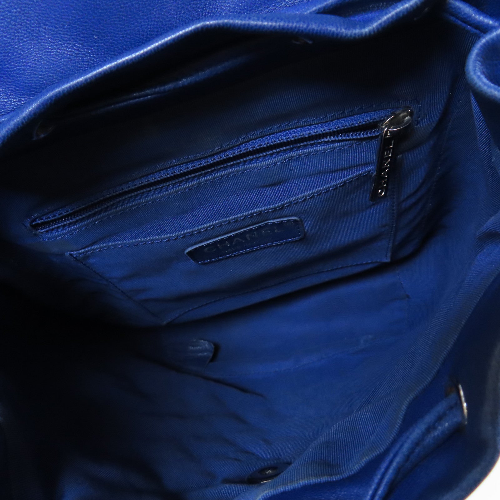 CHANEL 菱格羊皮皮革Backpack銀扣背包藍色