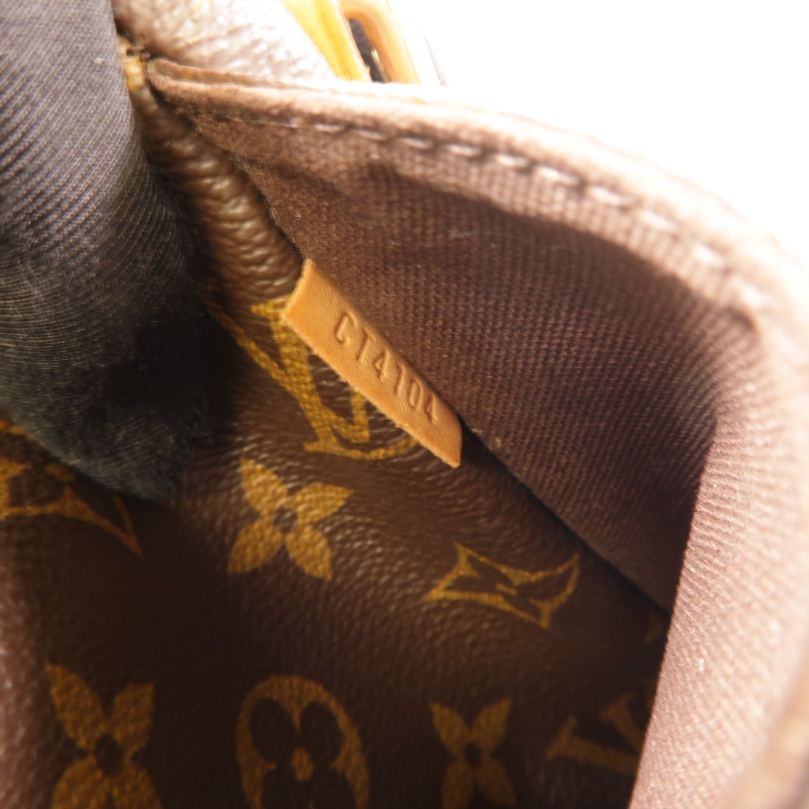 LOUIS VUITTON Monogram Menilmontant PM金扣肩背袋啡色