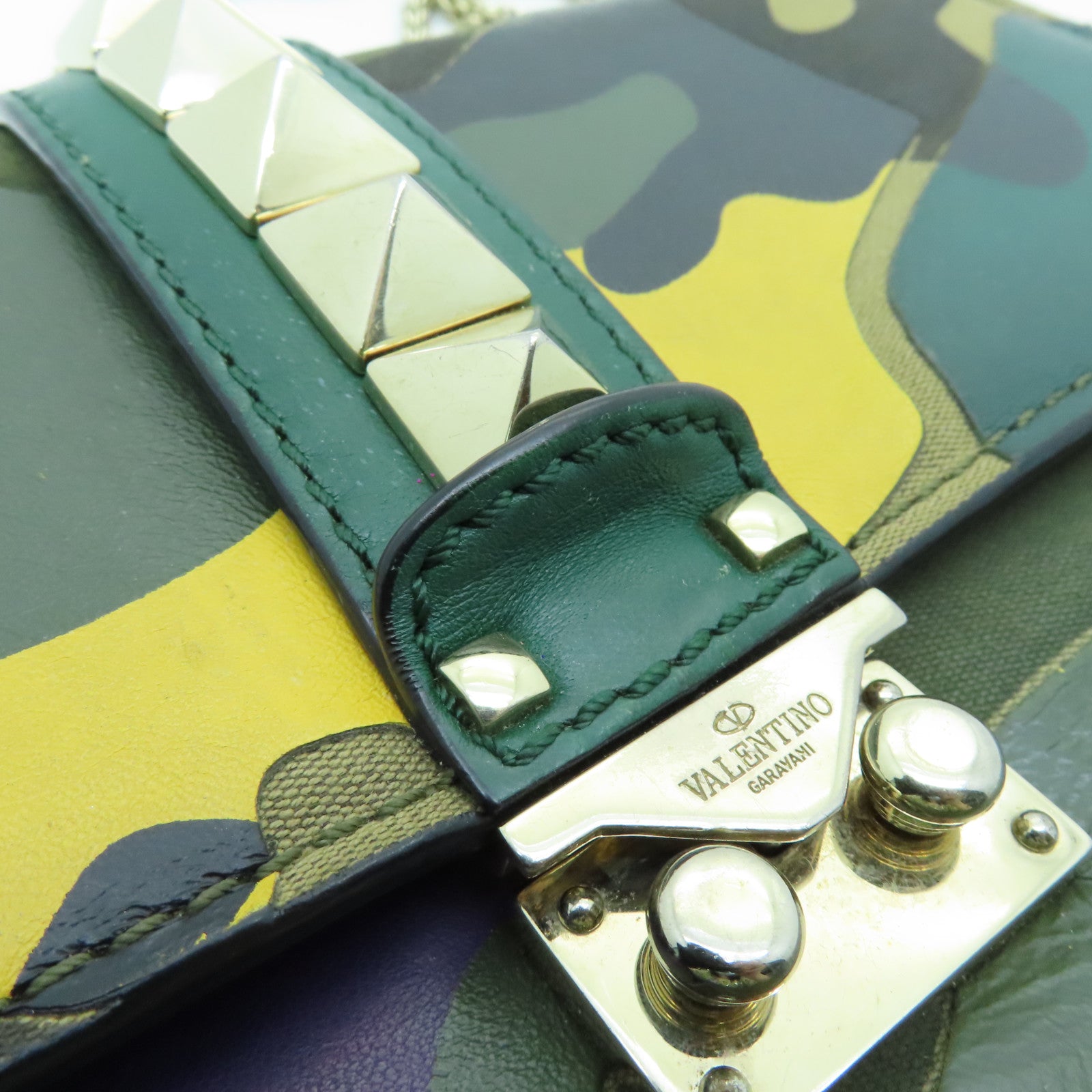 Valentino Leather GLAM Lock Gold Buckle Shoulder Bag Green/Multicolor