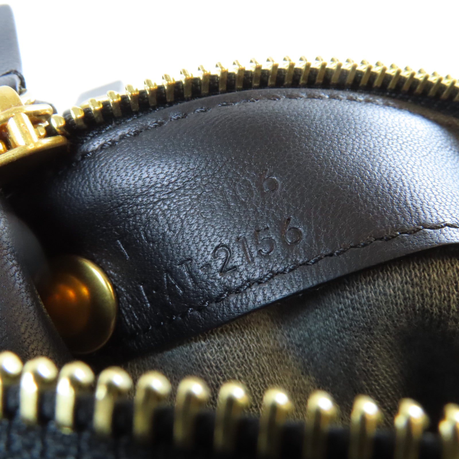 CELINE 牛皮皮革Trio Shoulder Bag金扣肩背袋黑色