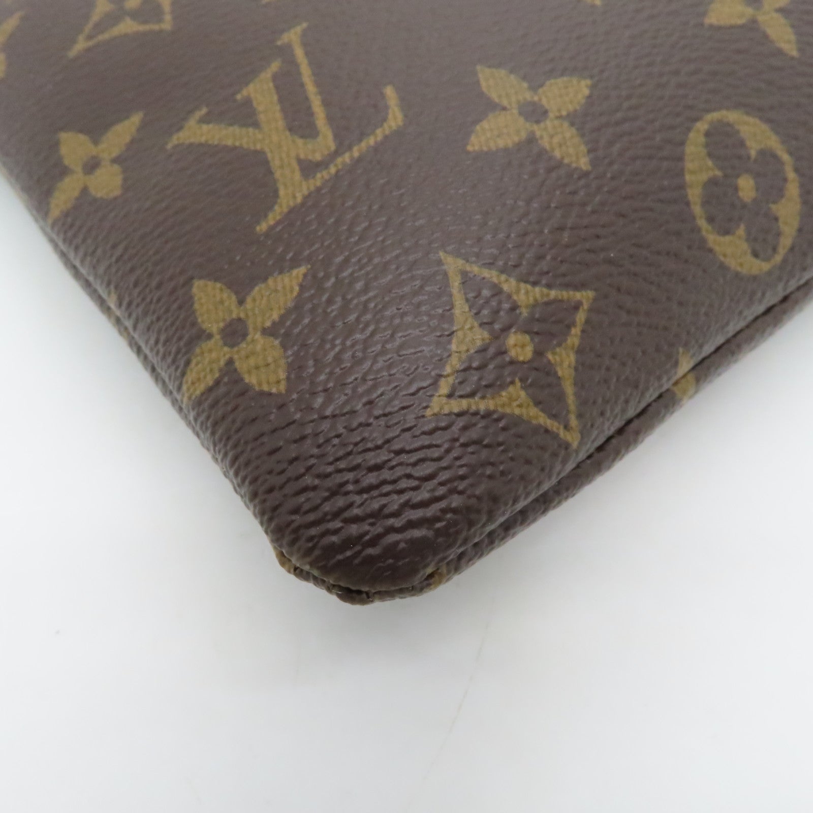 LOUIS VUITTON Monogram Daily Pouch Gold Buckle Clutch Brown