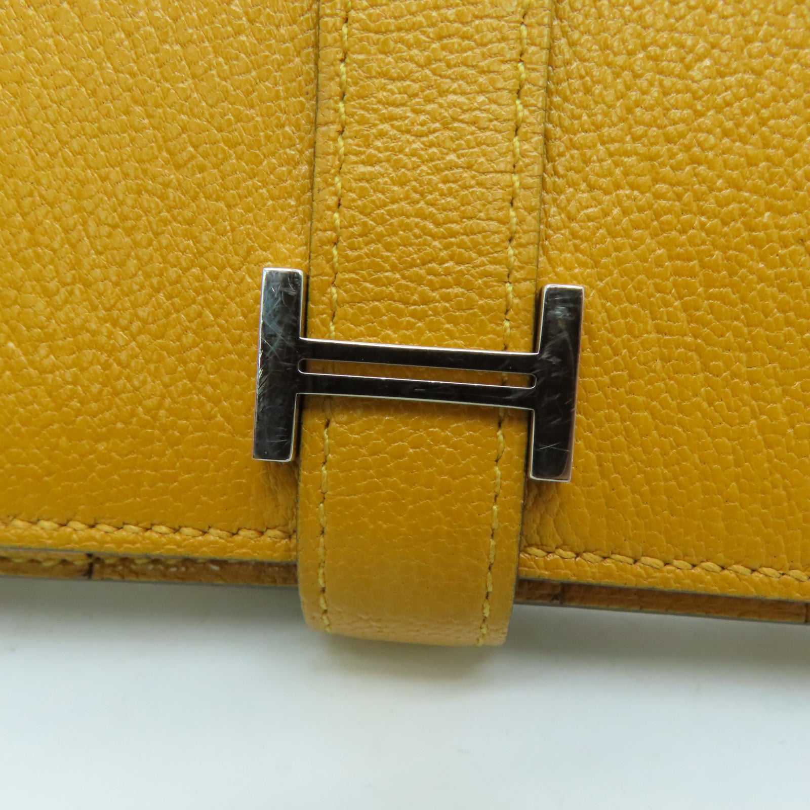 HERMES Chevre皮革Bearn bi-fold银扣长钱包Mango/黄色