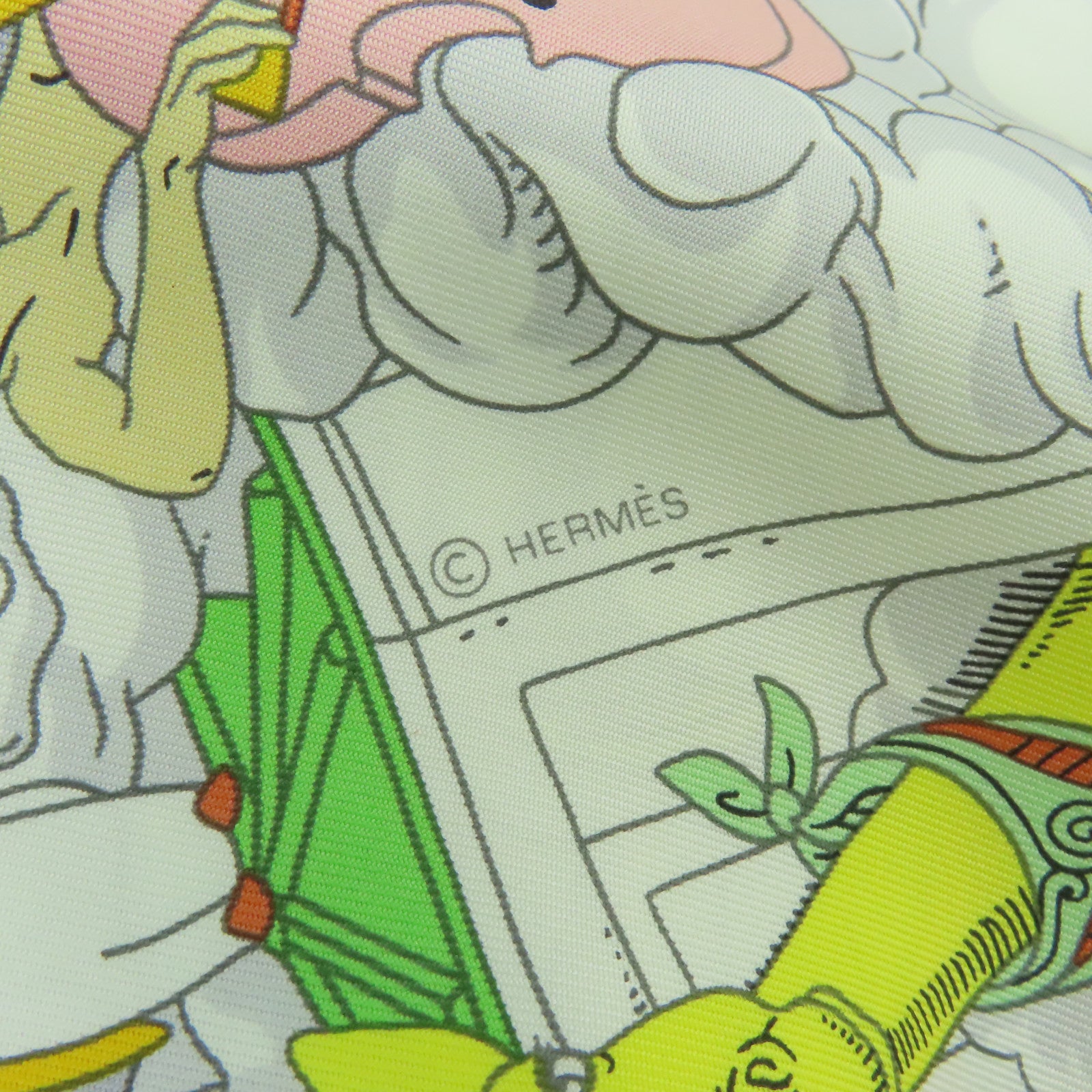 HERMES 【激減優惠】絲質Scarf圍巾白色/彩色