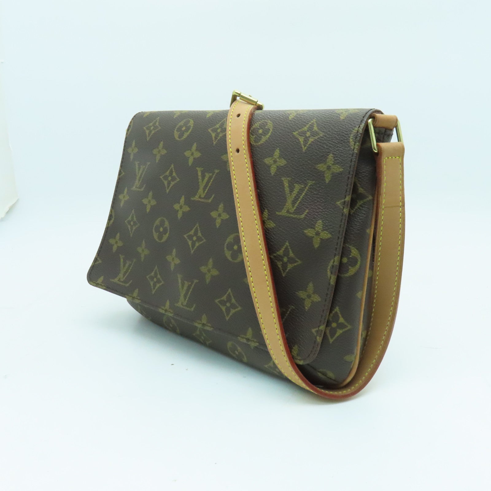 LOUIS VUITTON Monogram Musette Tango Shoulder Bag金扣肩背袋啡色
