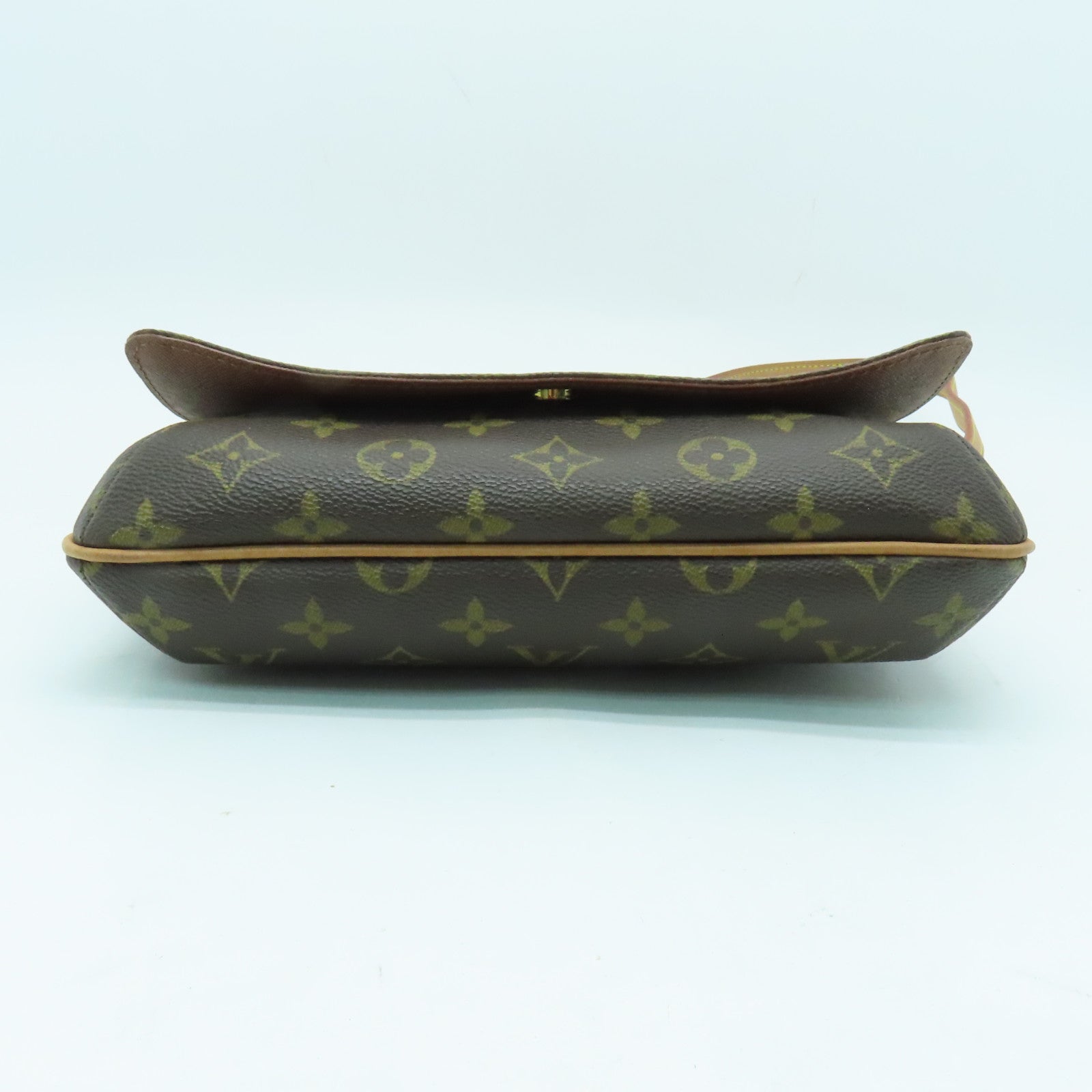 LOUIS VUITTON Monogram Musette Tango Shoulder Bag金扣肩背袋啡色