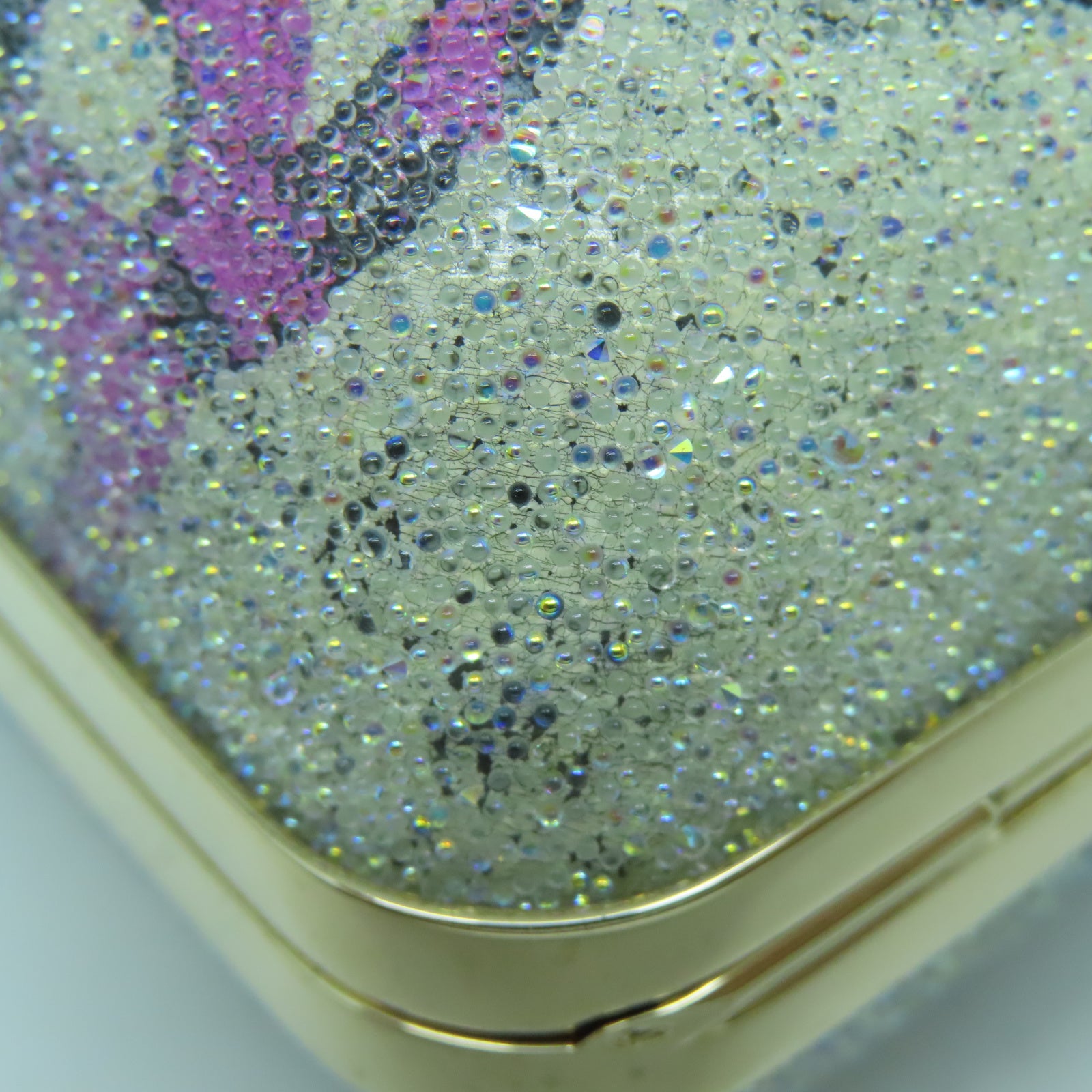 CHANEL Clutch with Chain金扣鏈帶手拿包多色