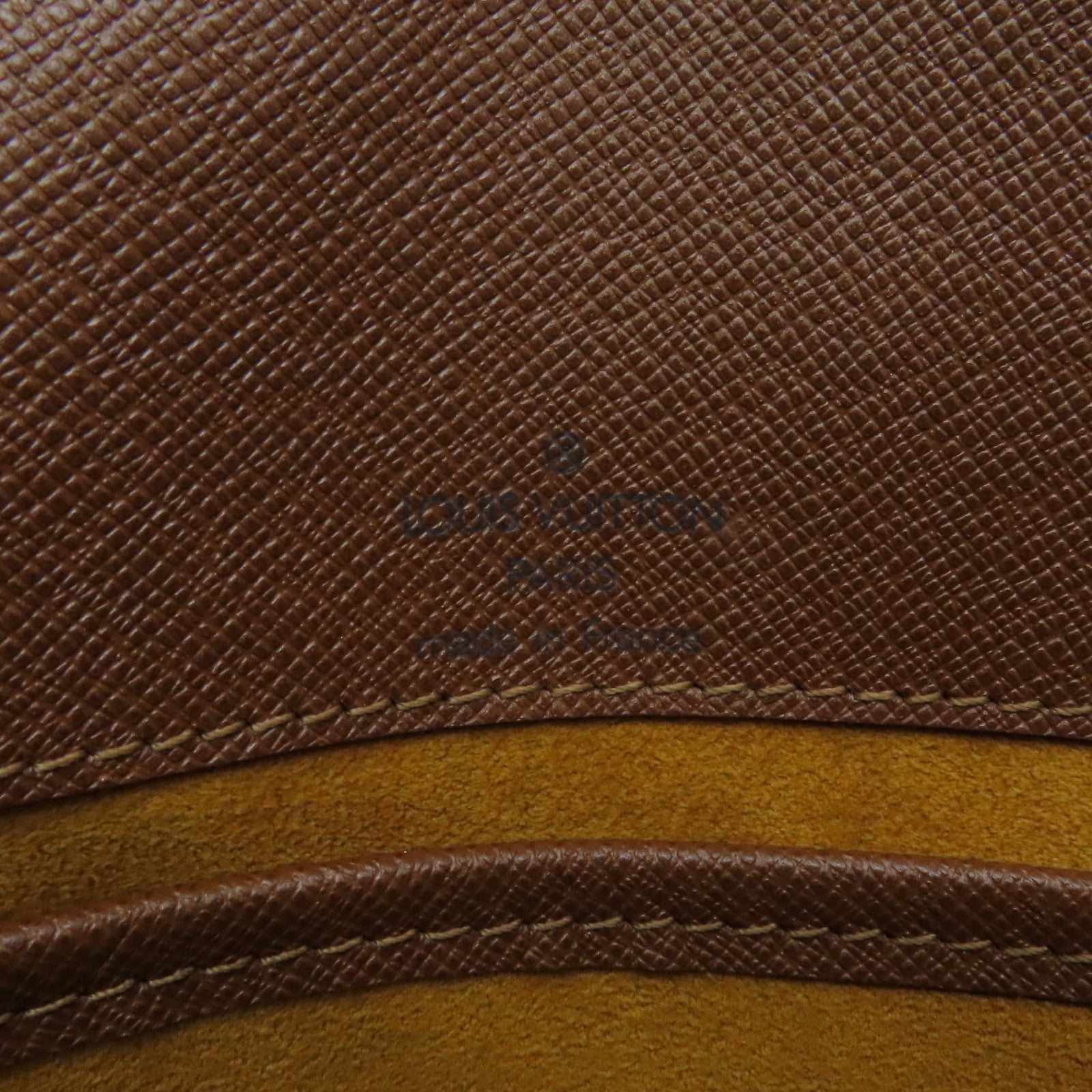 LOUIS VUITTON Monogram Musette Tango Shoulder Bag金扣肩背袋啡色