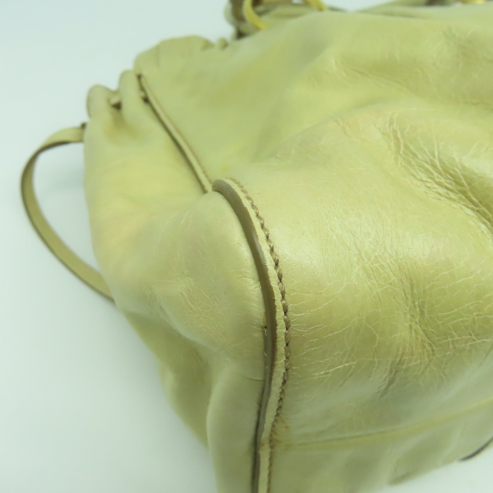 Miu Miu 羊皮皮革2 Way Shoulder Bag金扣手挽肩背兩用袋米色