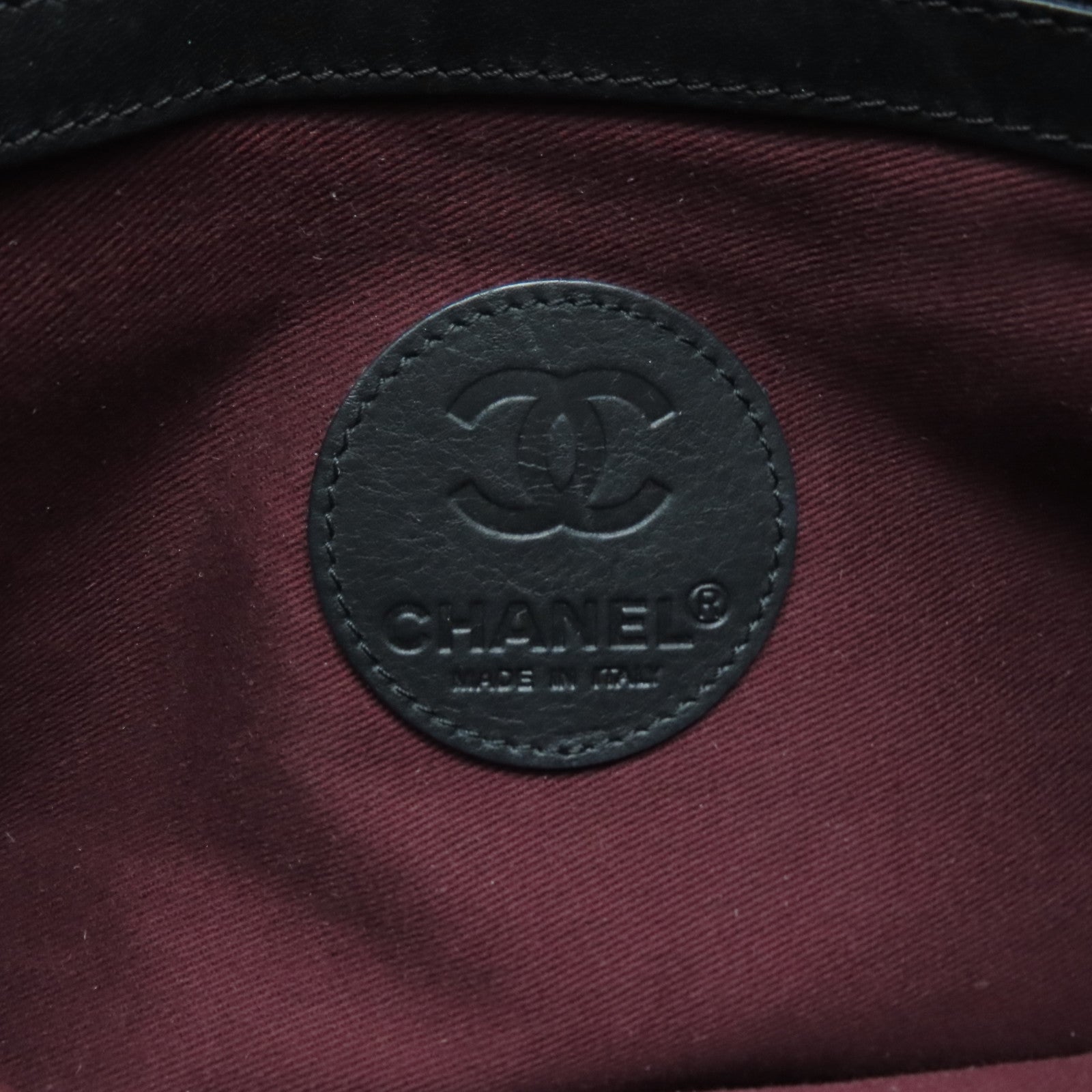 CHANEL 菱格尼龍Shoulder Bag銀扣肩背袋黑色
