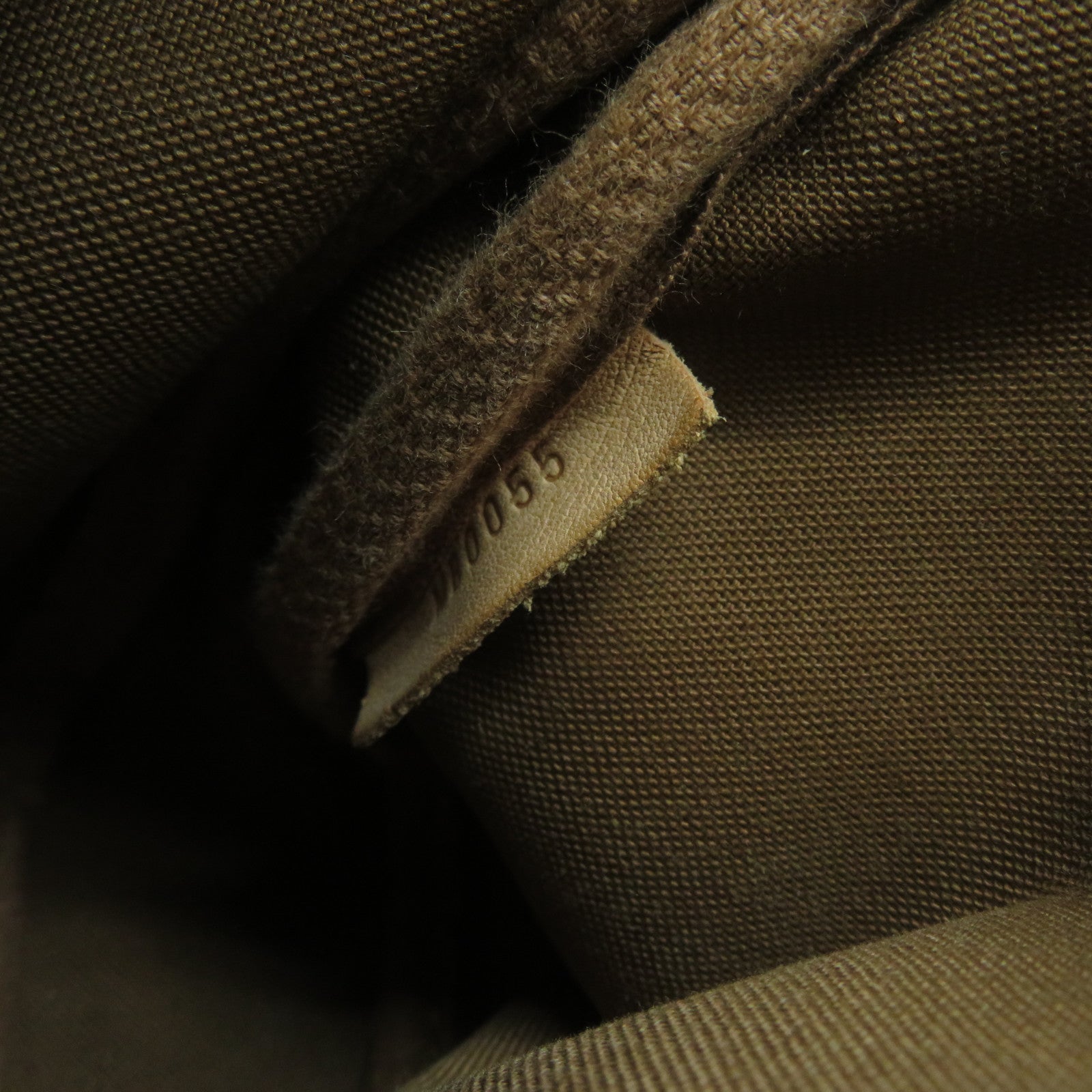 LOUIS VUITTON Monogram Saumur 30金扣肩背袋啡色