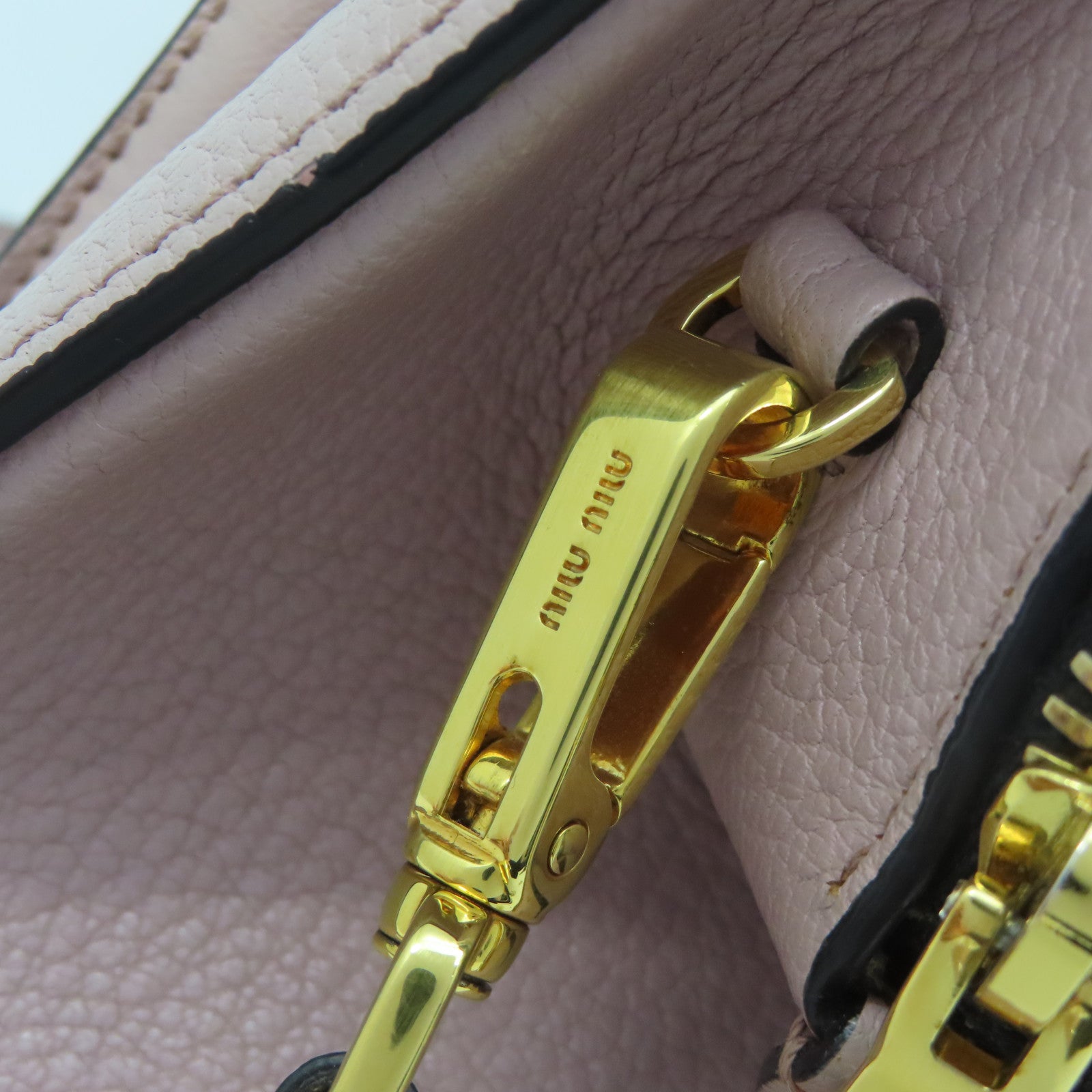Miu Miu 牛皮皮革2 Way Shoulder金扣手挽肩背兩用袋粉紅色