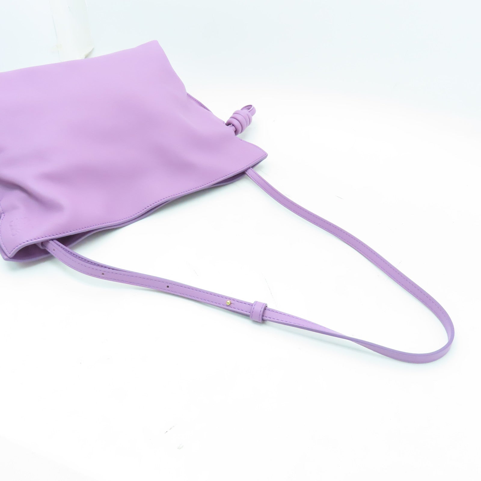 LOEWE 牛皮皮革Flamenco Clutch金扣肩背袋紫色