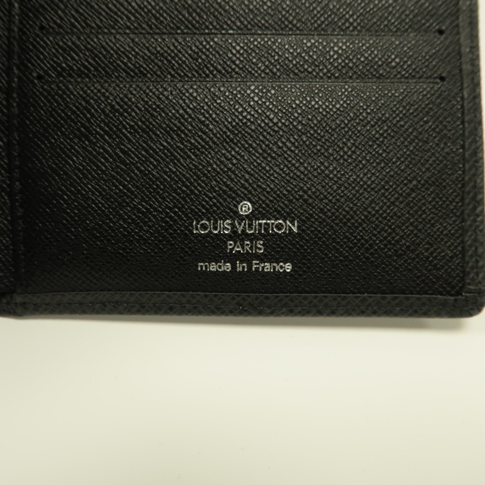 LOUIS VUITTON Taiga Wallet錢包黑色