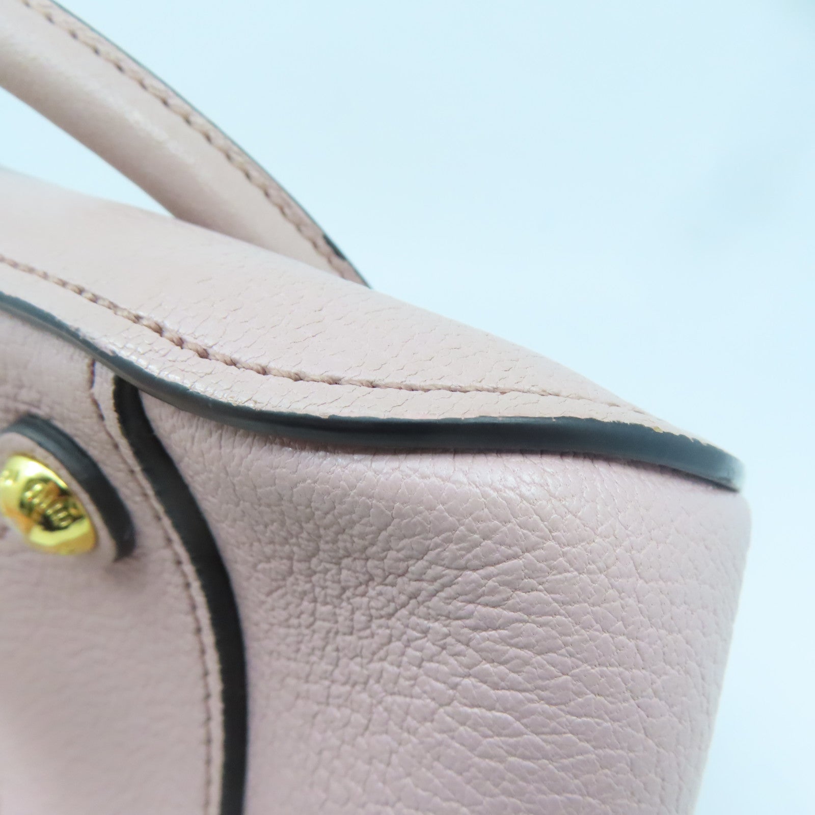 Miu Miu 牛皮皮革2 Way Shoulder金扣手挽肩背兩用袋粉紅色