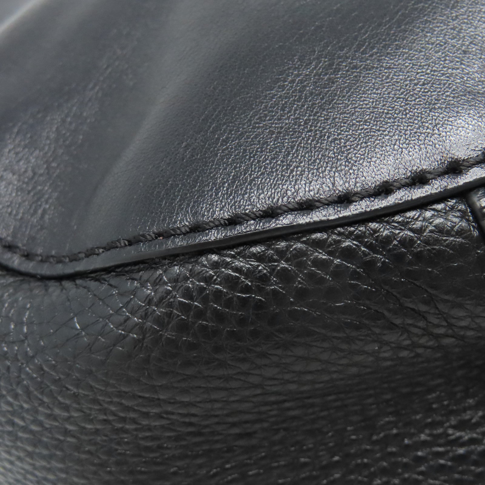 MARC BY MARC JACOBS 羊皮皮革Shoulder Bag金扣手挽肩背兩用袋黑色