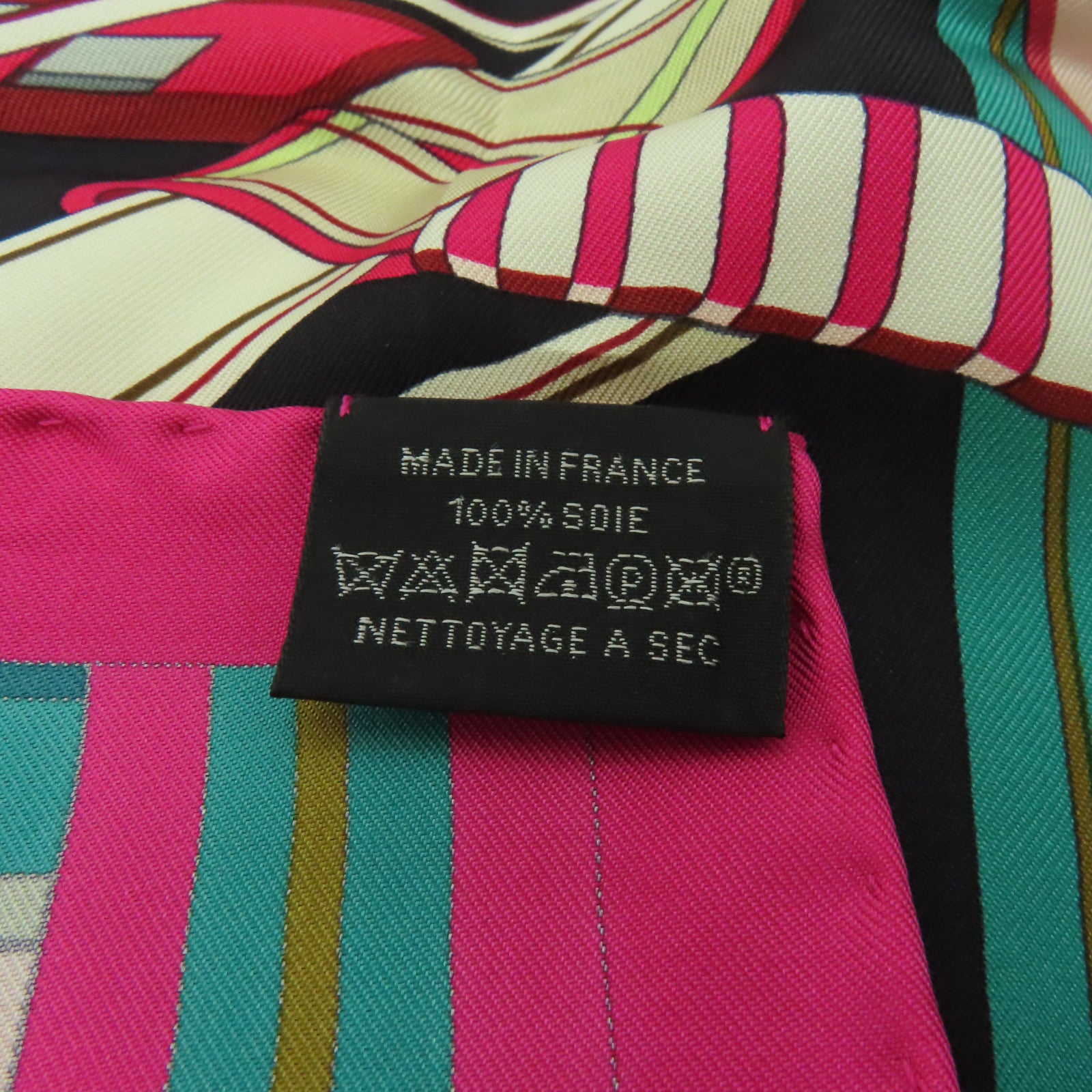 HERMES 【激減優惠】絲質Scarf圍巾粉紅色/綠色