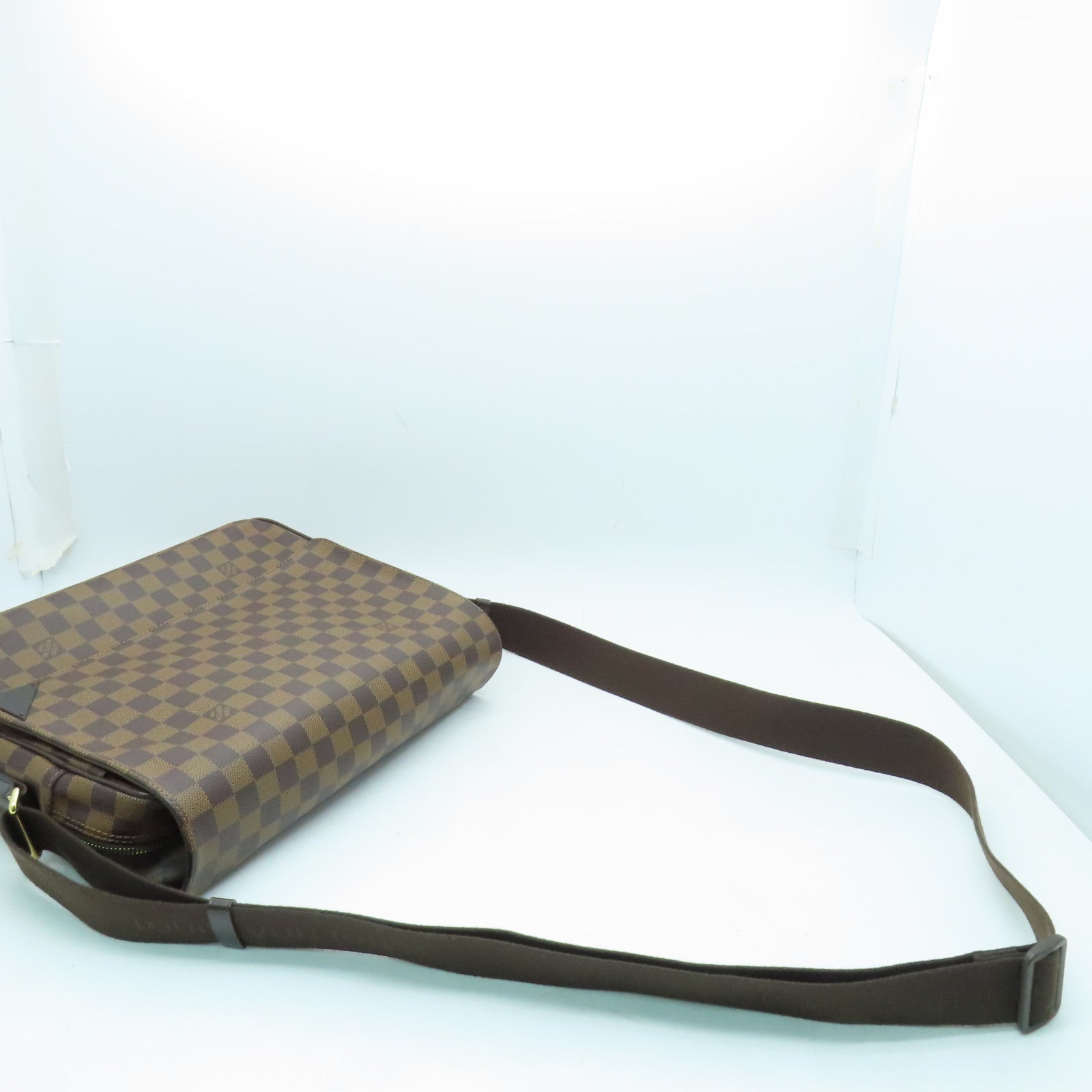 LOUIS VUITTON Damier Ebene Shelton MM gold buckle shoulder bag brown