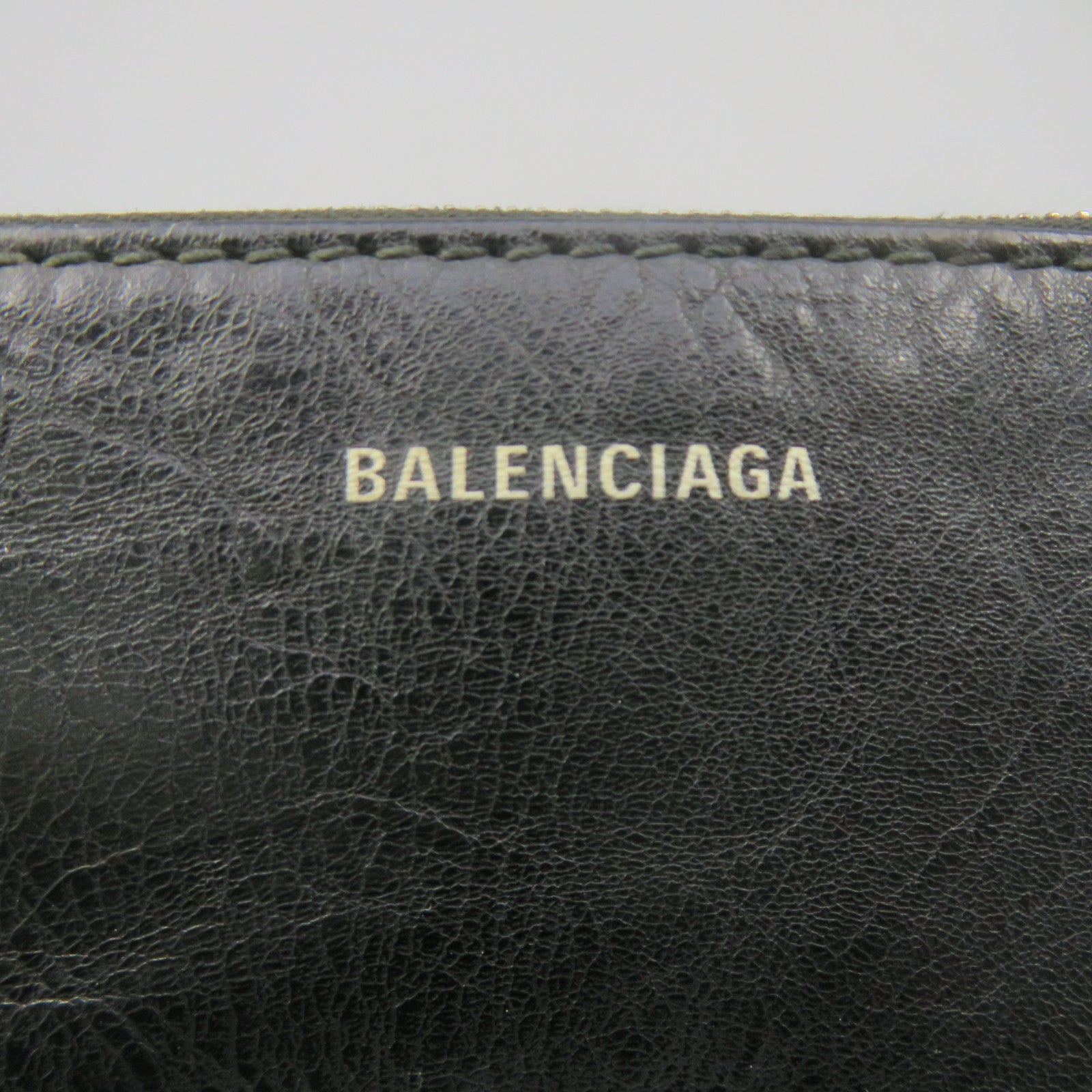 BALENCIAGA 牛皮皮革Pouch手拿包黑色