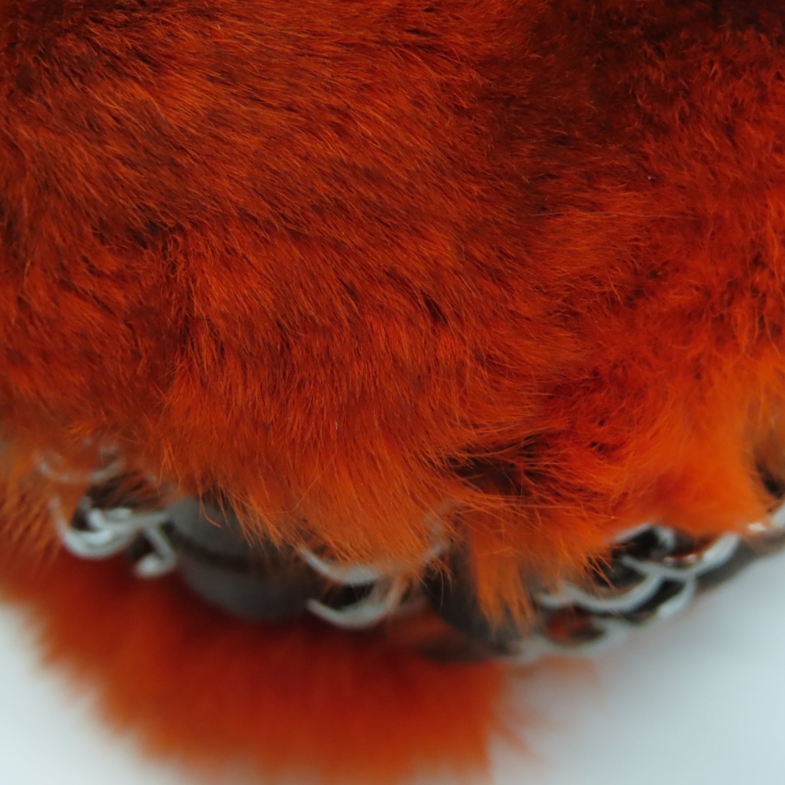 CHANEL Fur Chain Shoulder銀扣鏈帶肩背袋燈色