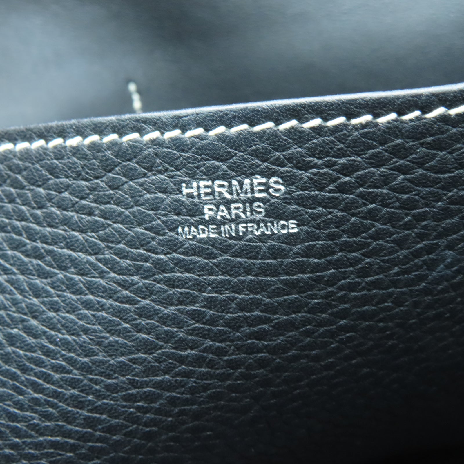 HERMES Taurillon Clemence皮革Halzan 31银扣手挽肩背两用袋黑色
