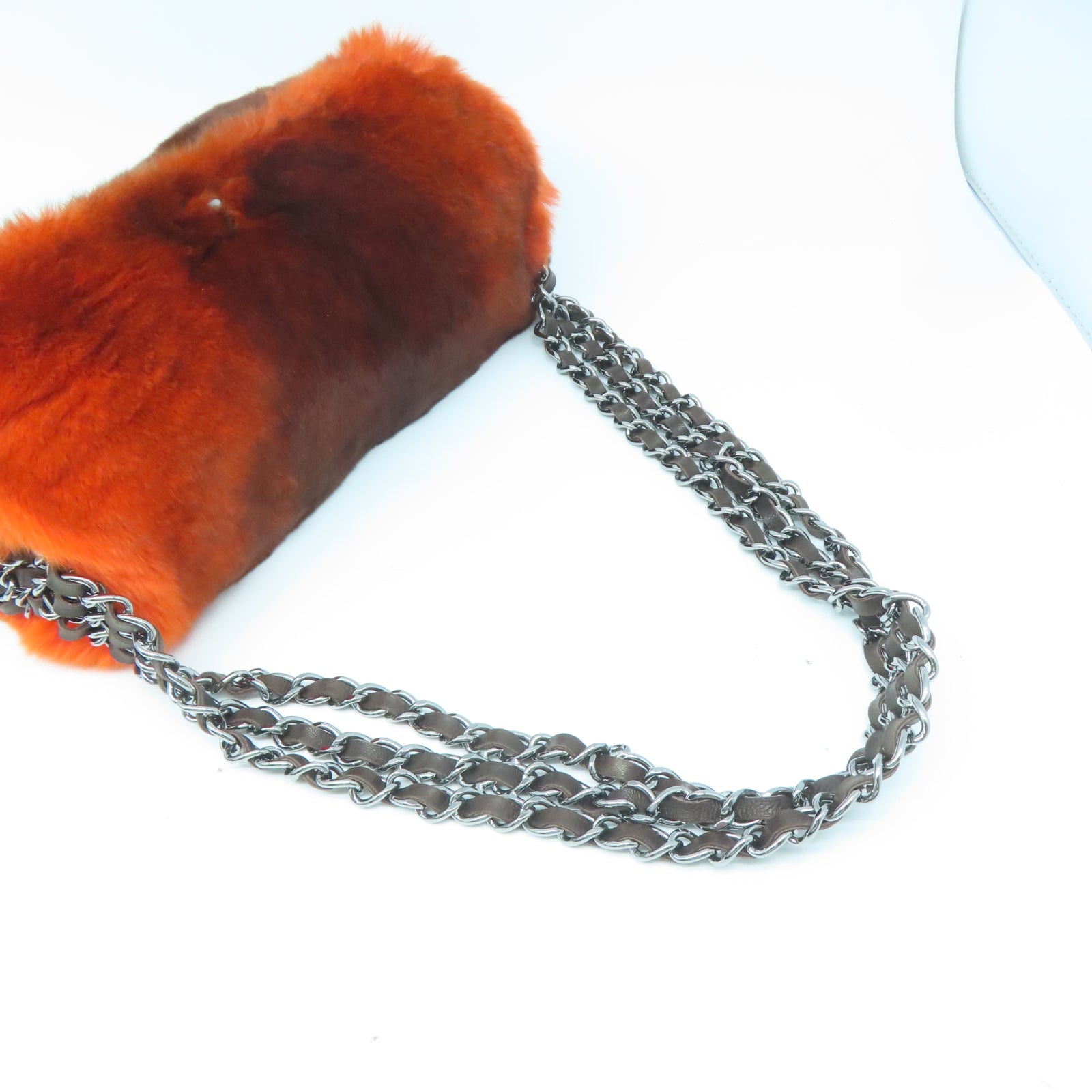 CHANEL Fur Chain Shoulder銀扣鏈帶肩背袋燈色
